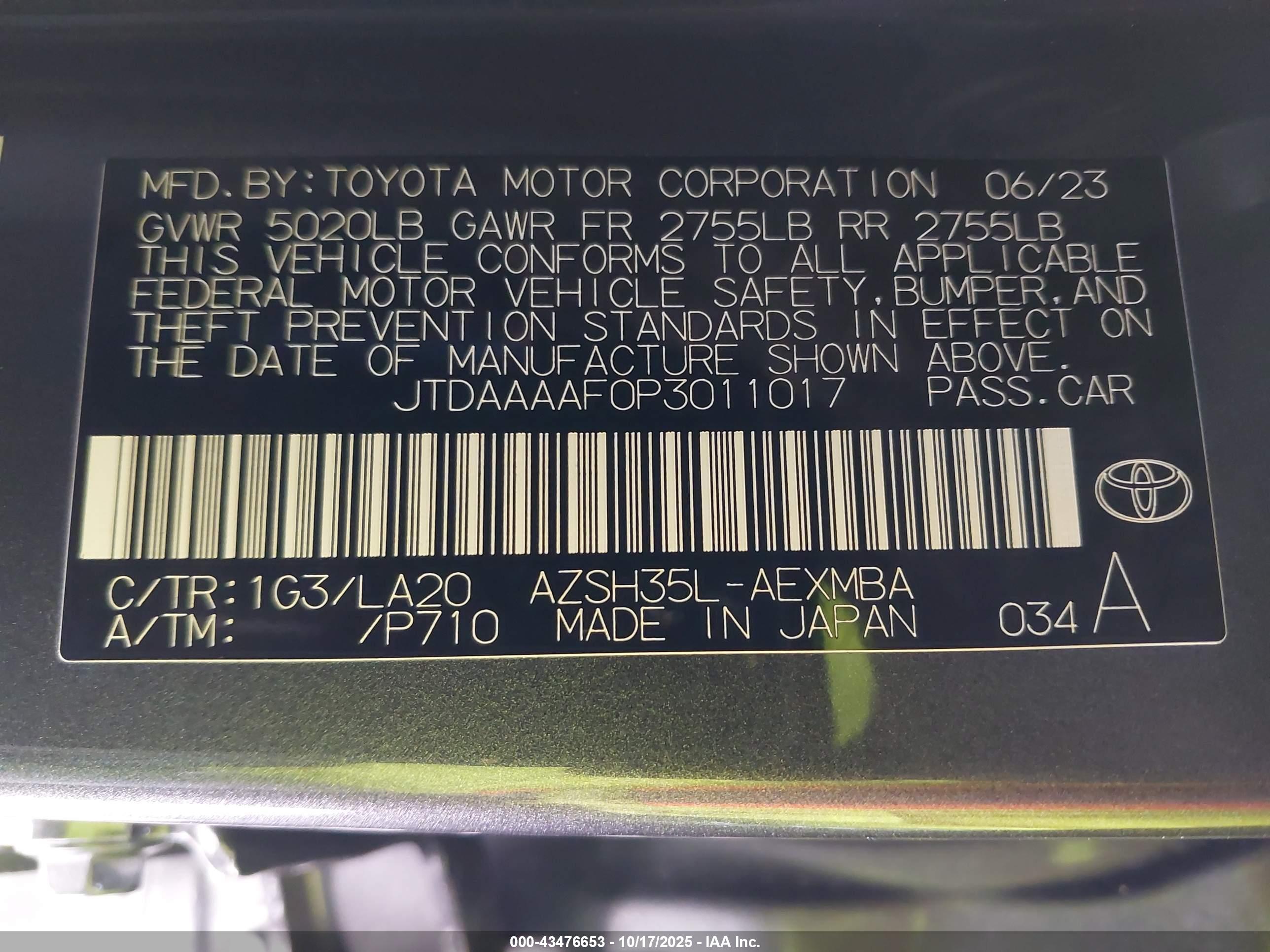 TOYOTA CROWN image 9