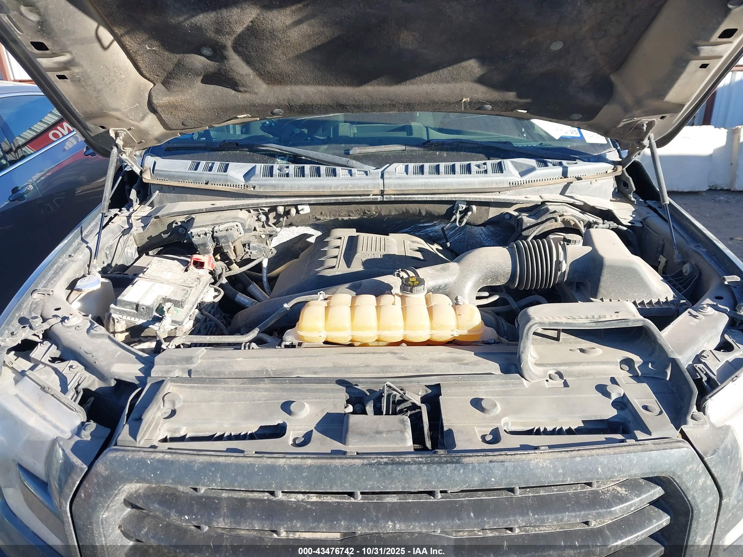 FORD F-150 image 10