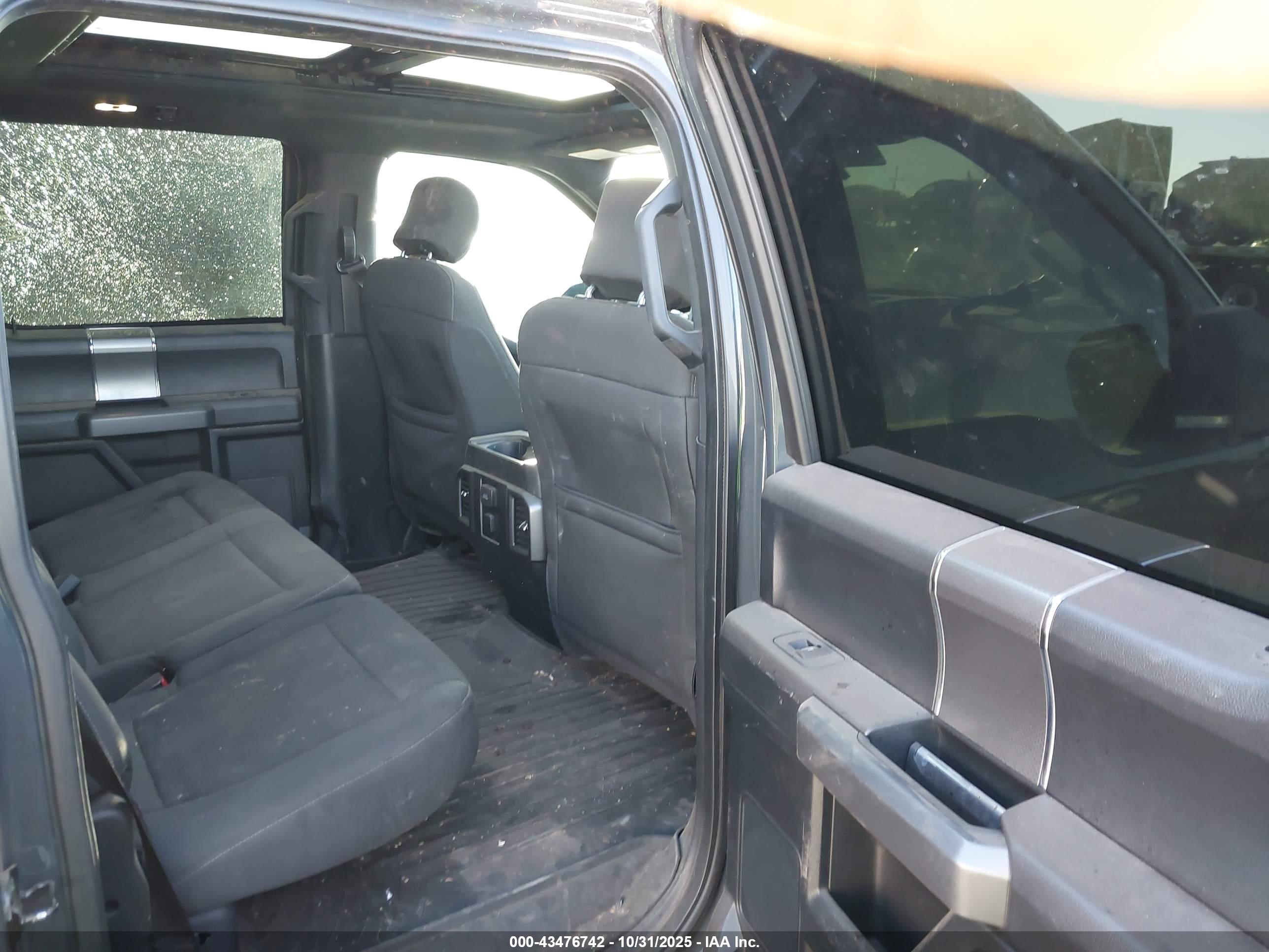 FORD F-150 image 8