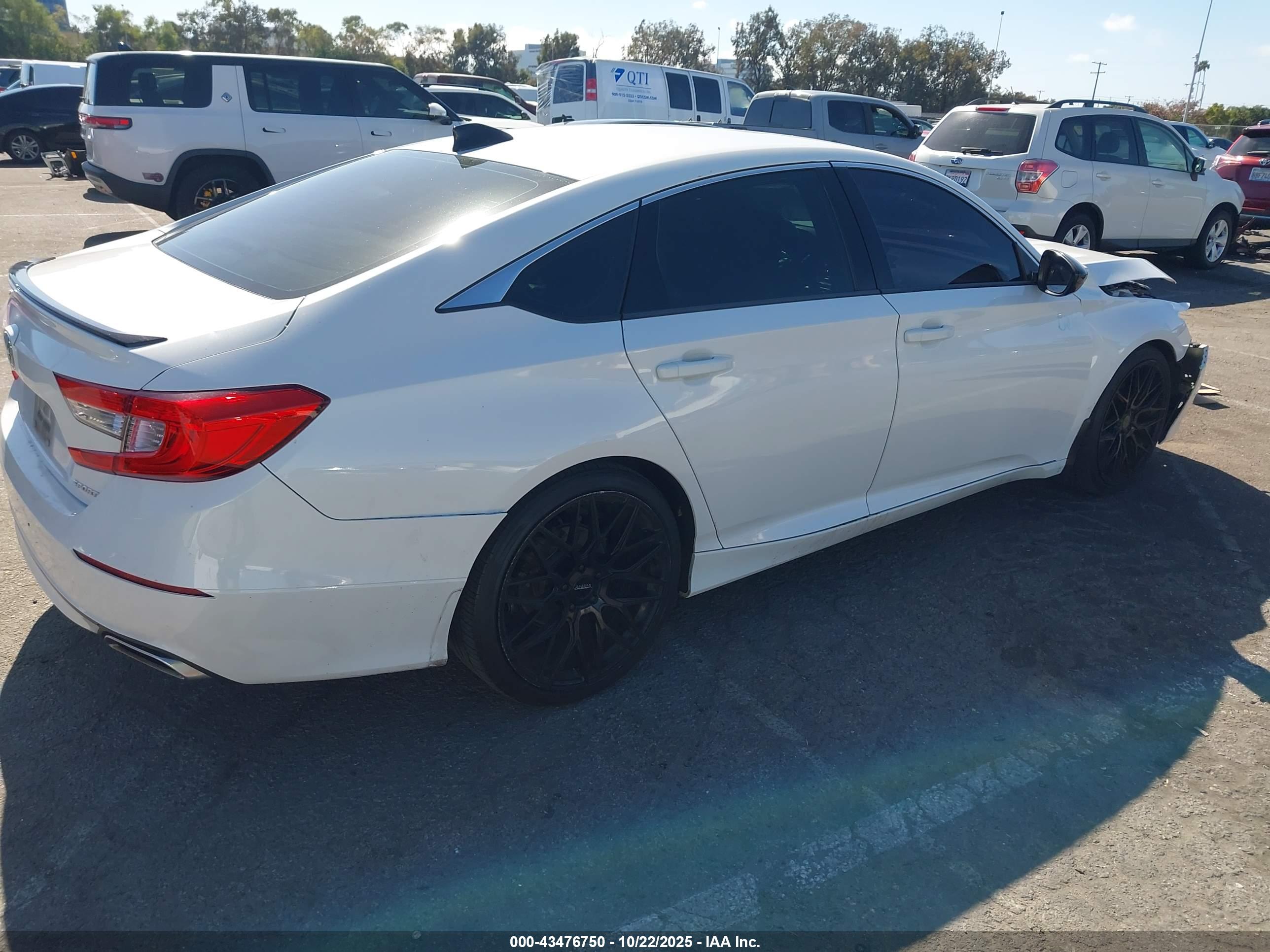 HONDA ACCORD image 4
