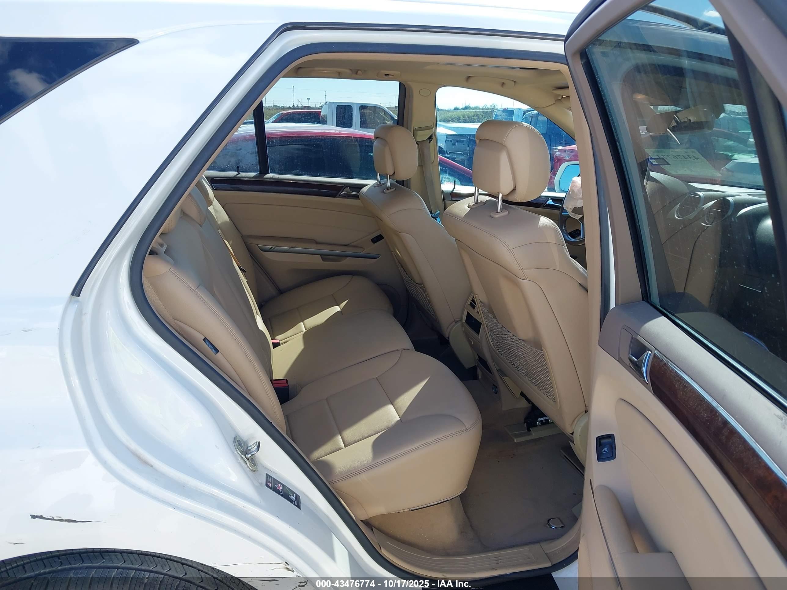 MERCEDES-BENZ ML image 8