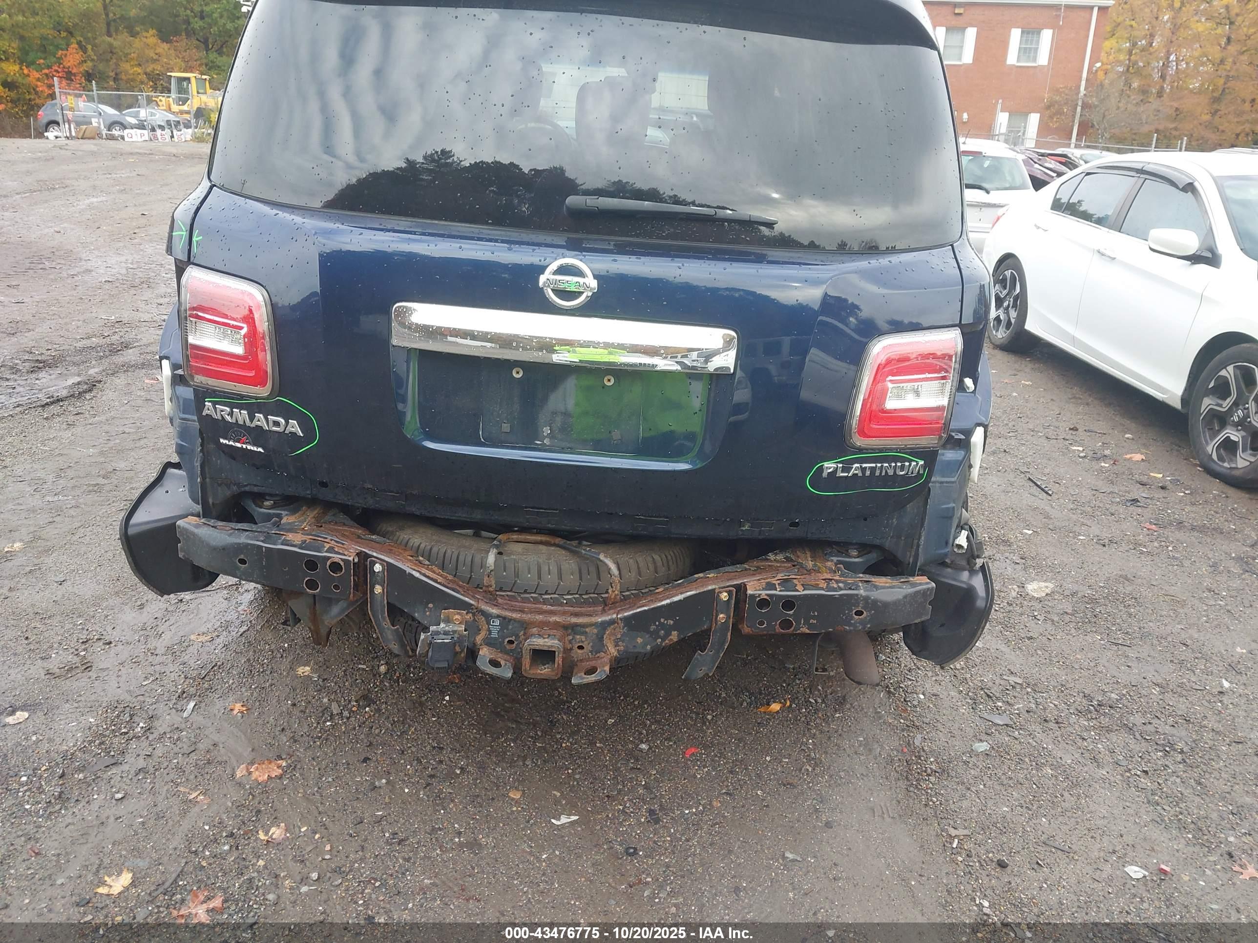 NISSAN ARMADA image 6