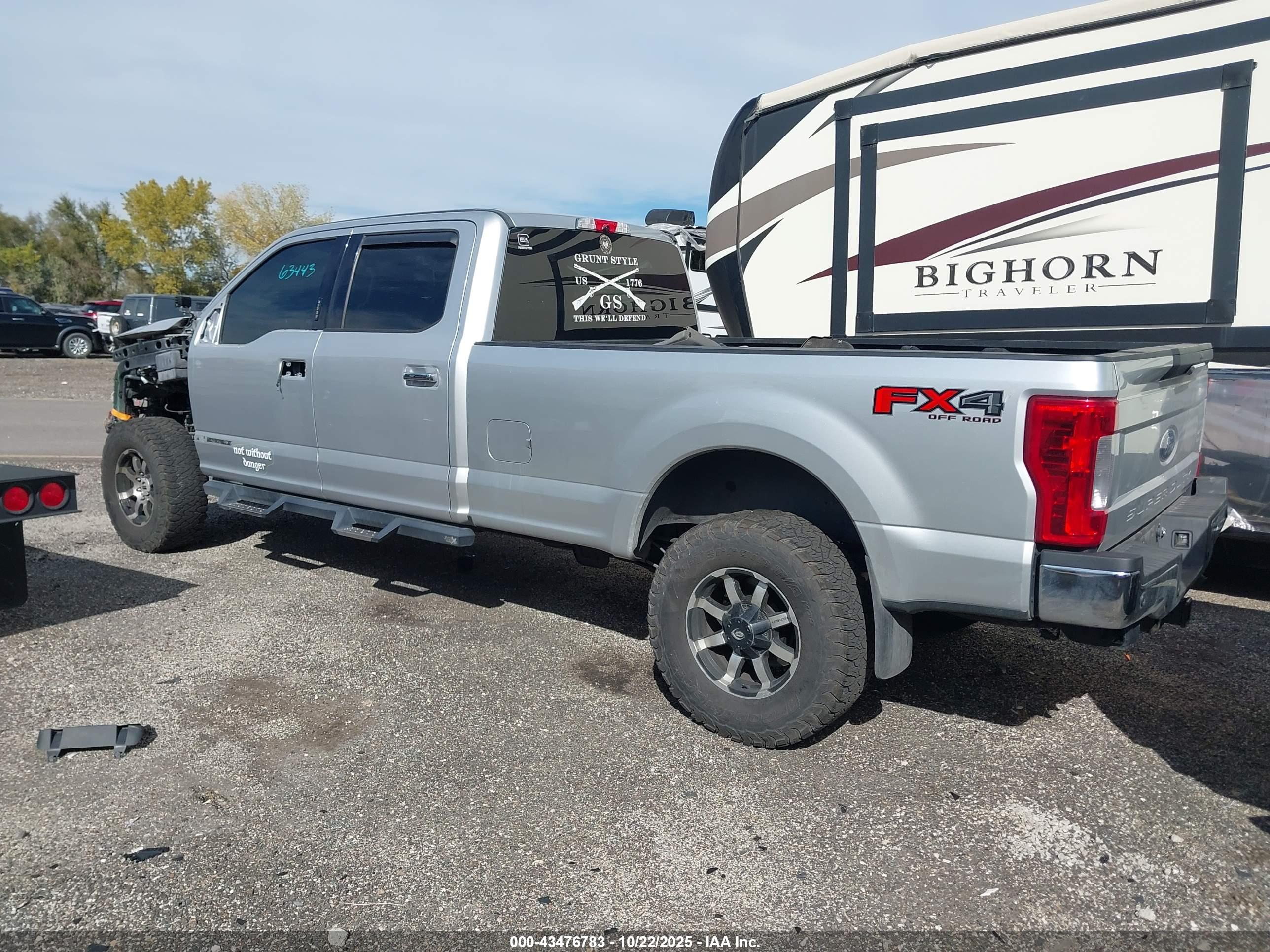 FORD F-350 image 3