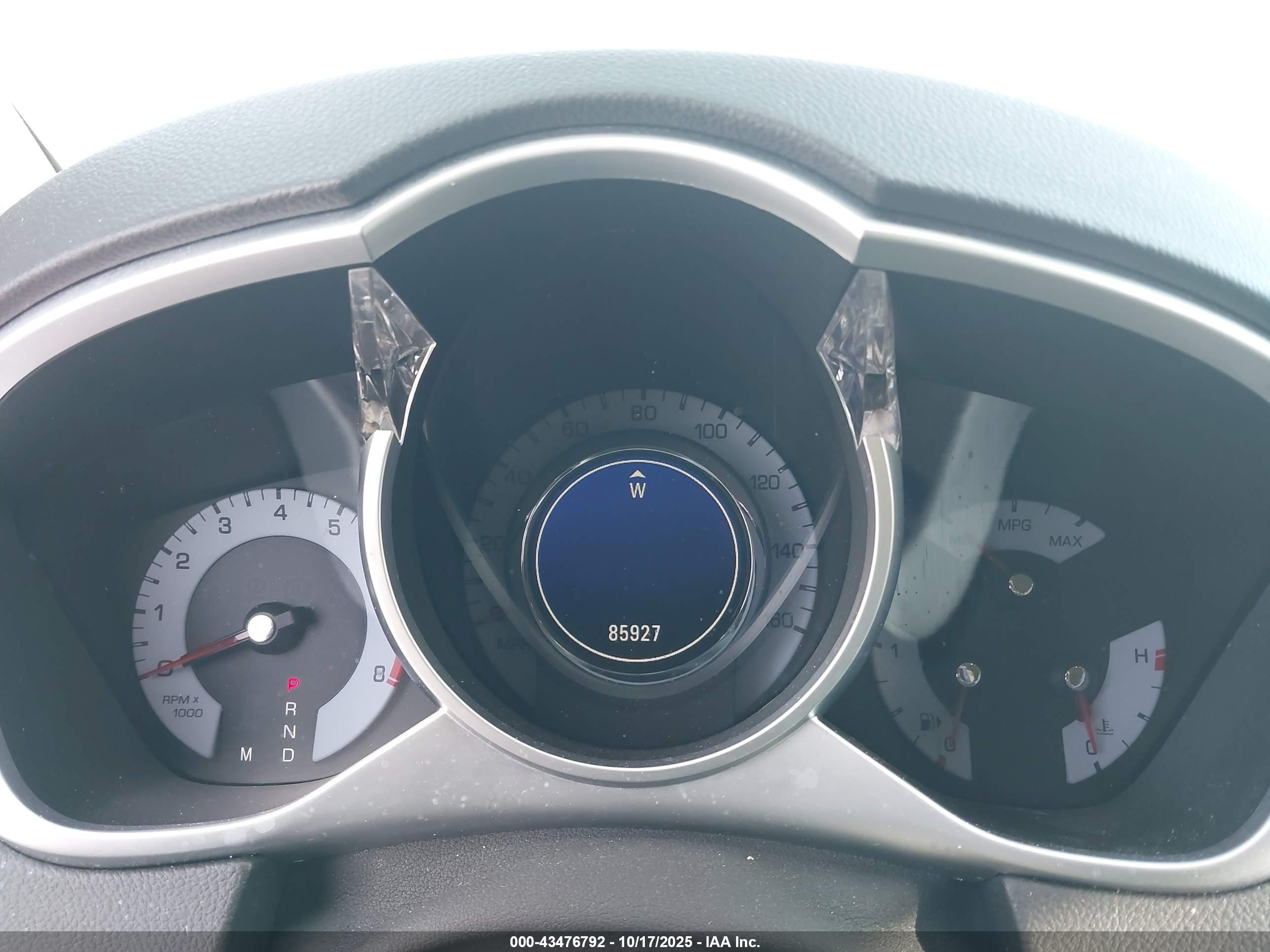 CADILLAC SRX image 7