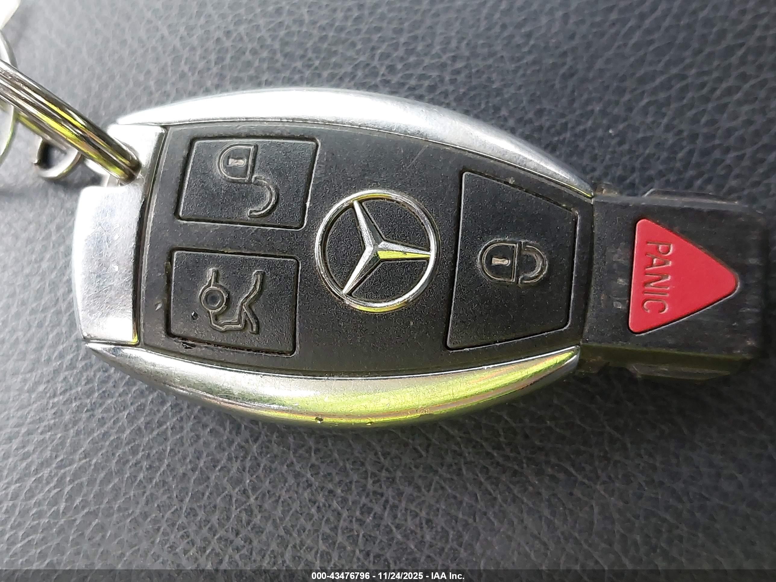 MERCEDES-BENZ GL image 11