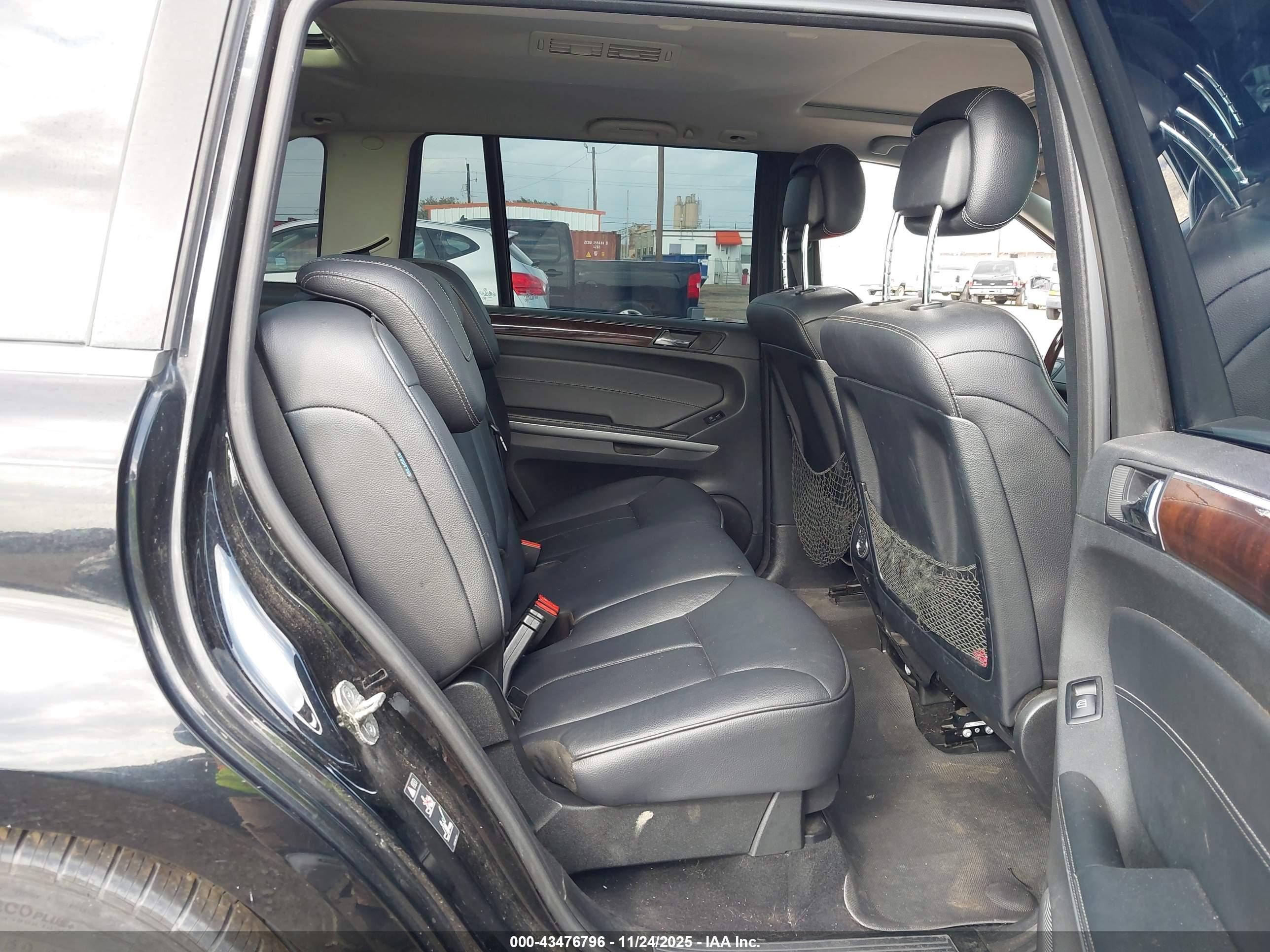 MERCEDES-BENZ GL image 8