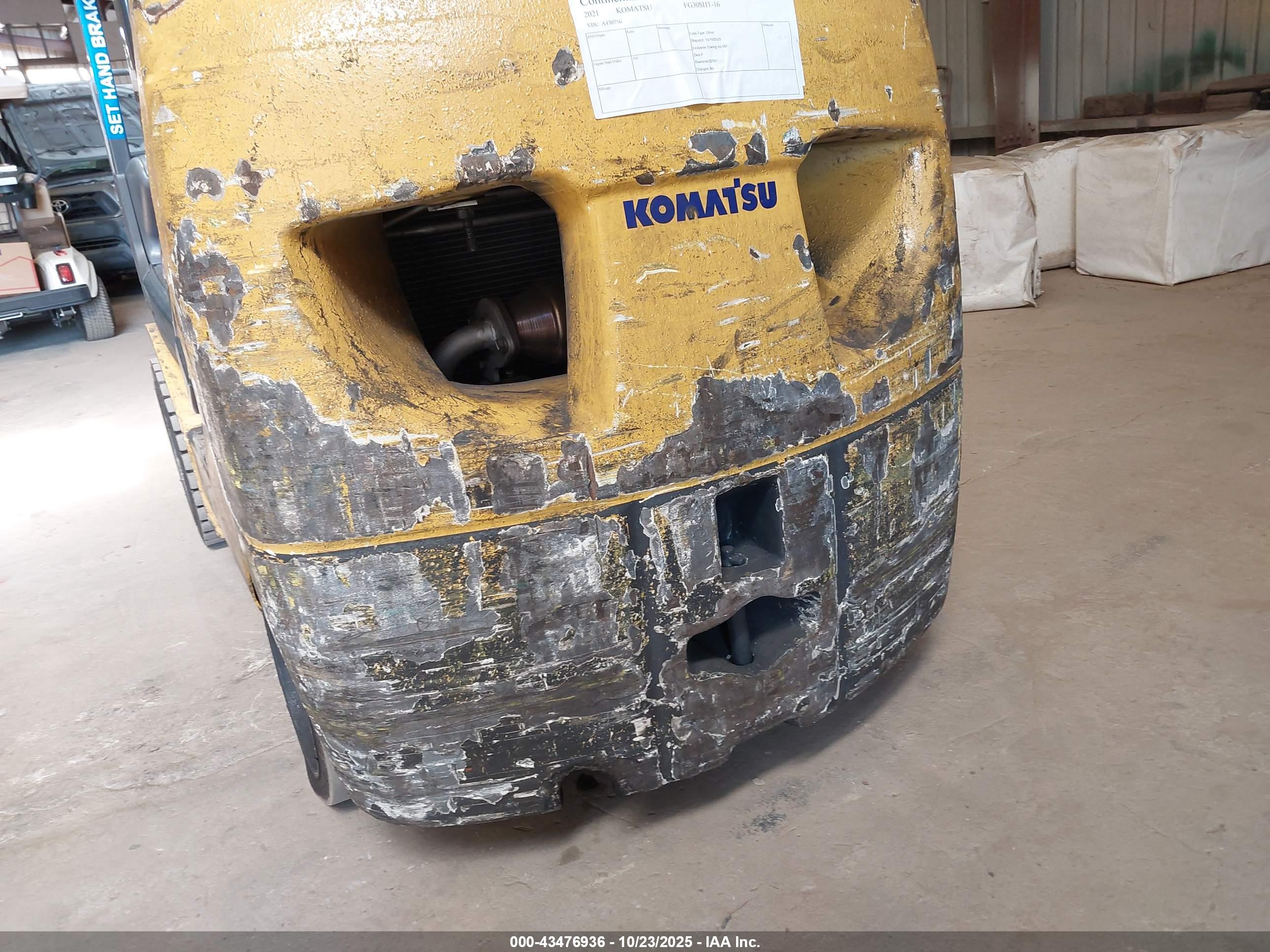 KOMATSU FG30SHT-16 image 6