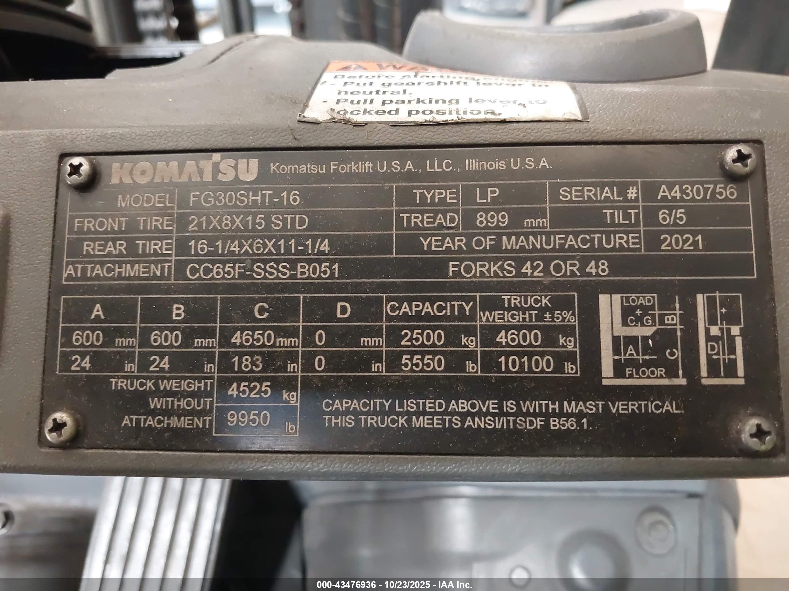KOMATSU FG30SHT-16 image 9