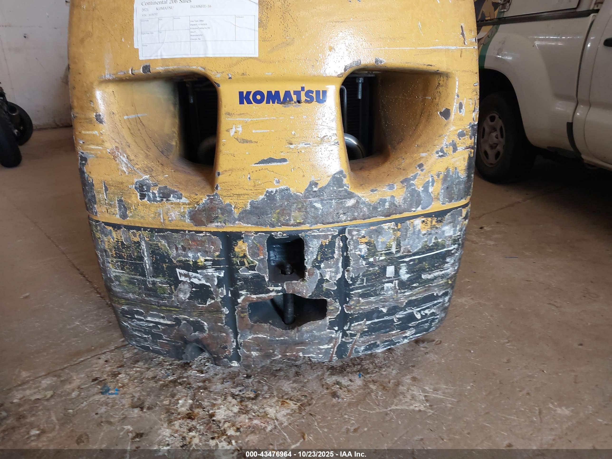 KOMATSU FG30SHT-16 image 6