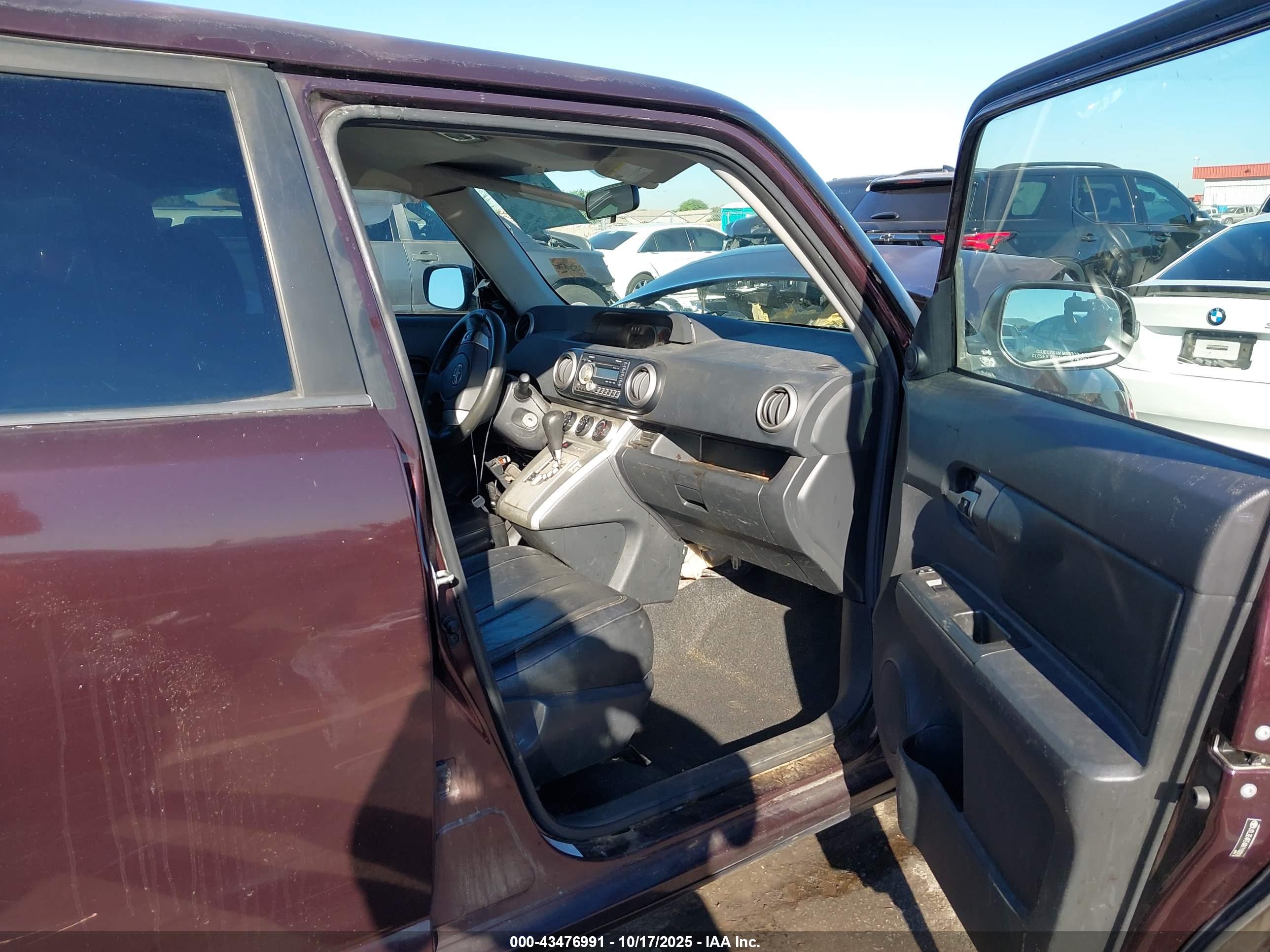 SCION XB image 5