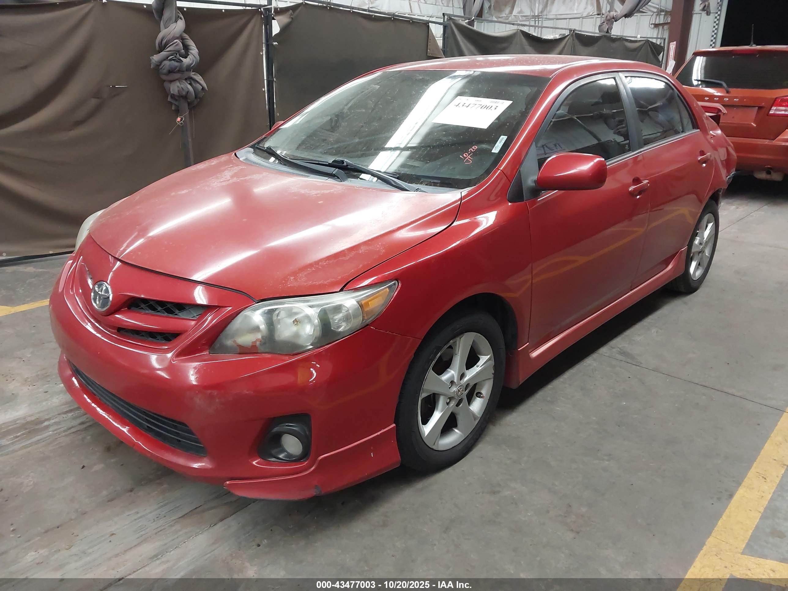 TOYOTA COROLLA image 2