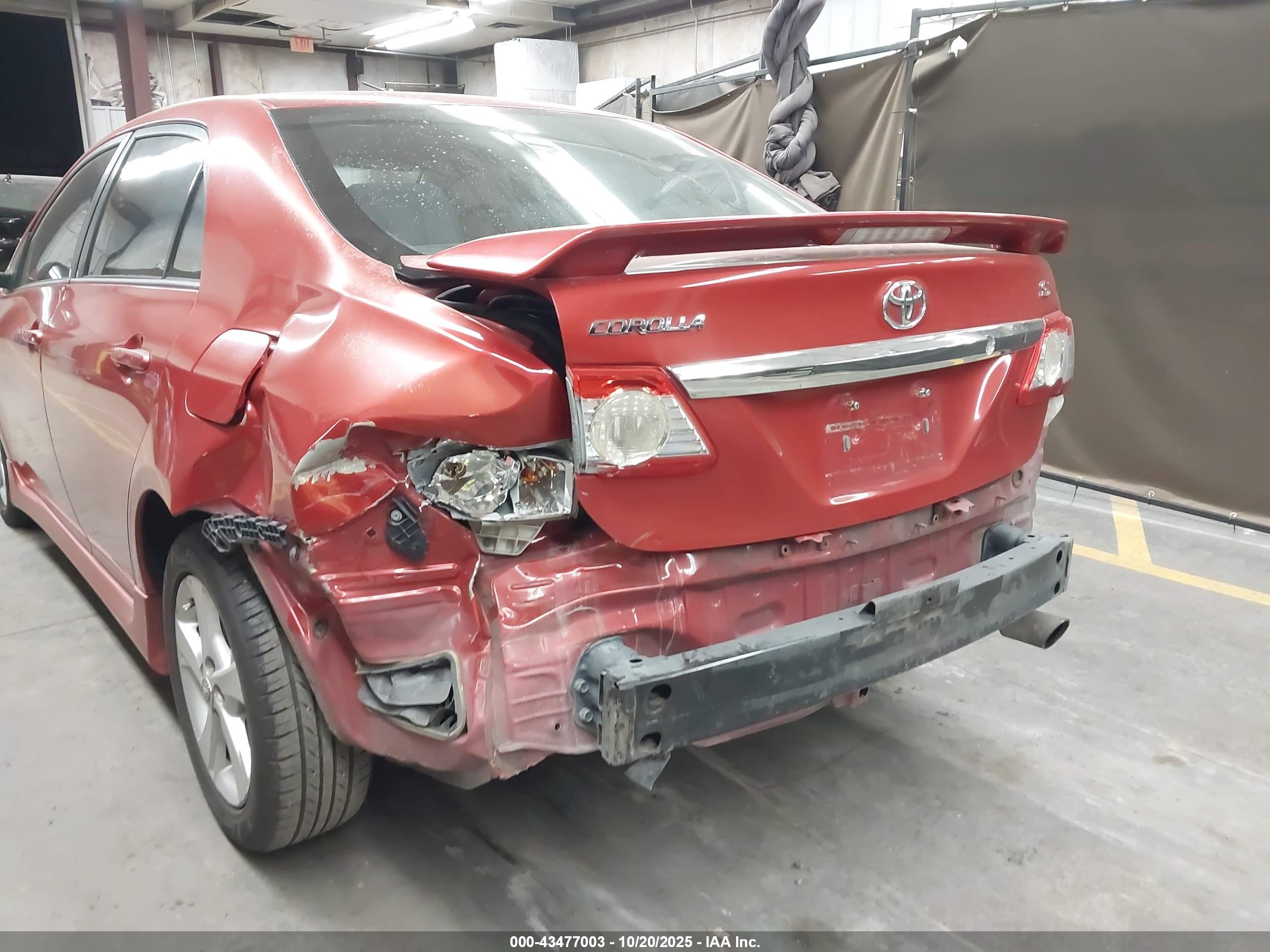 TOYOTA COROLLA image 6