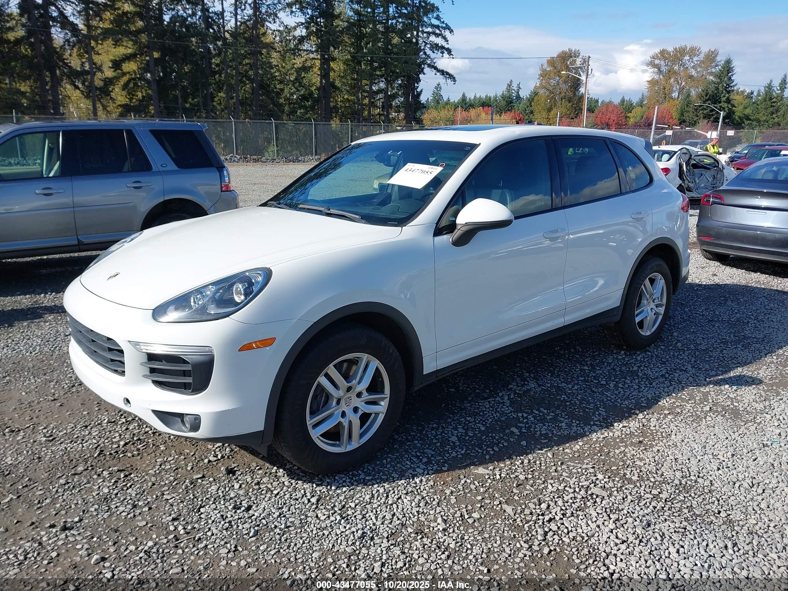 PORSCHE CAYENNE image 2