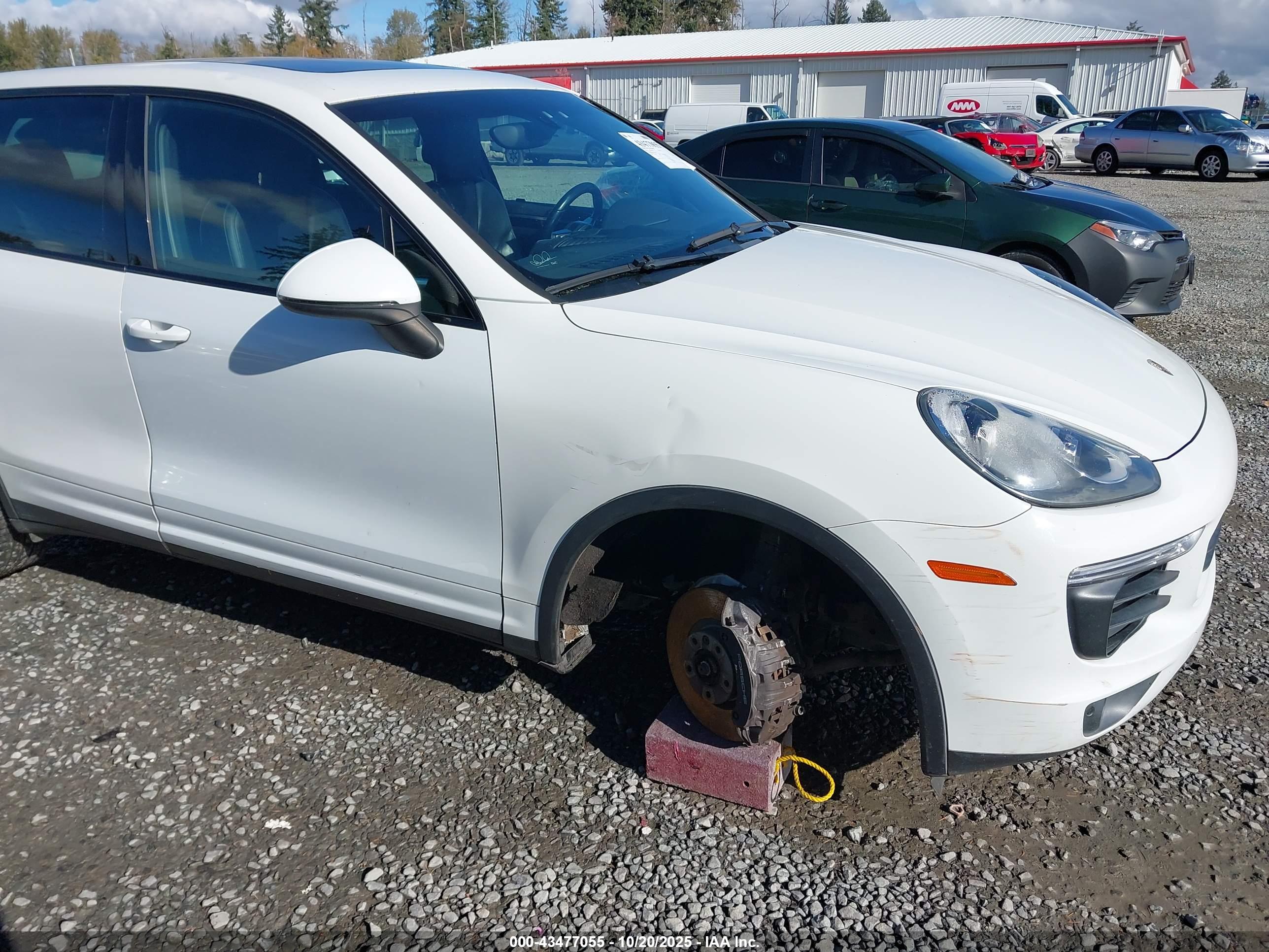 PORSCHE CAYENNE image 6