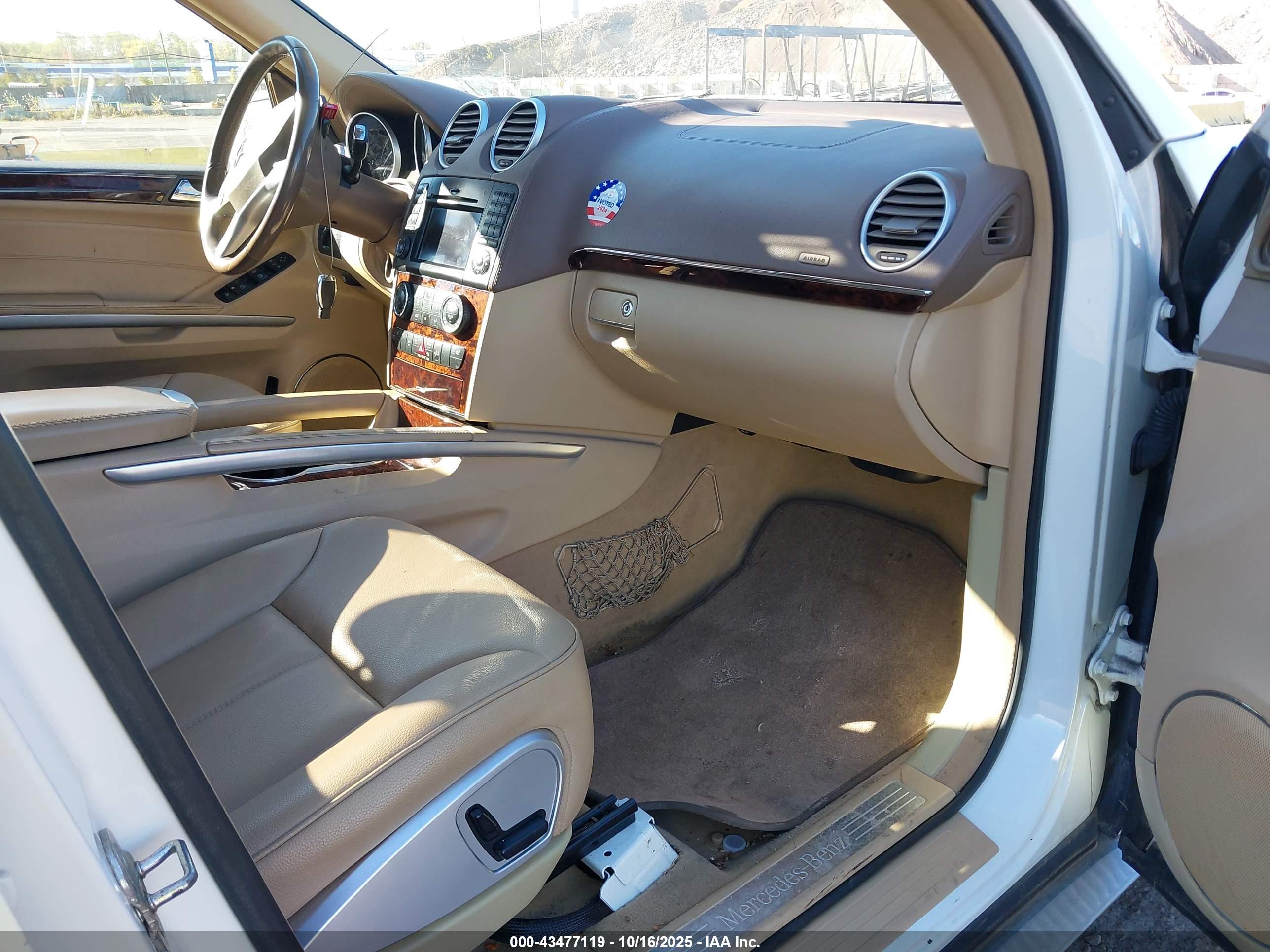 MERCEDES-BENZ GL image 5