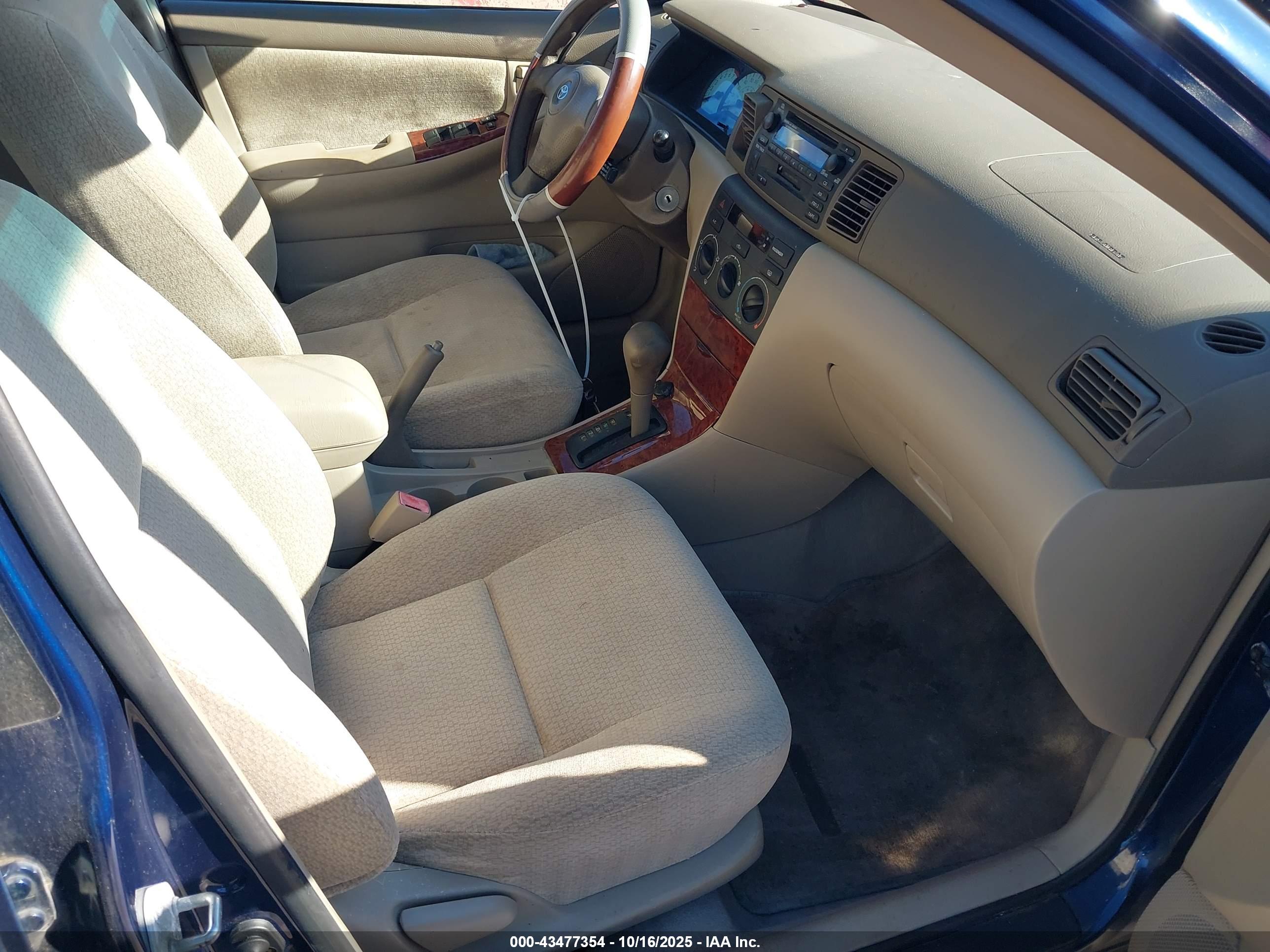 TOYOTA COROLLA image 5