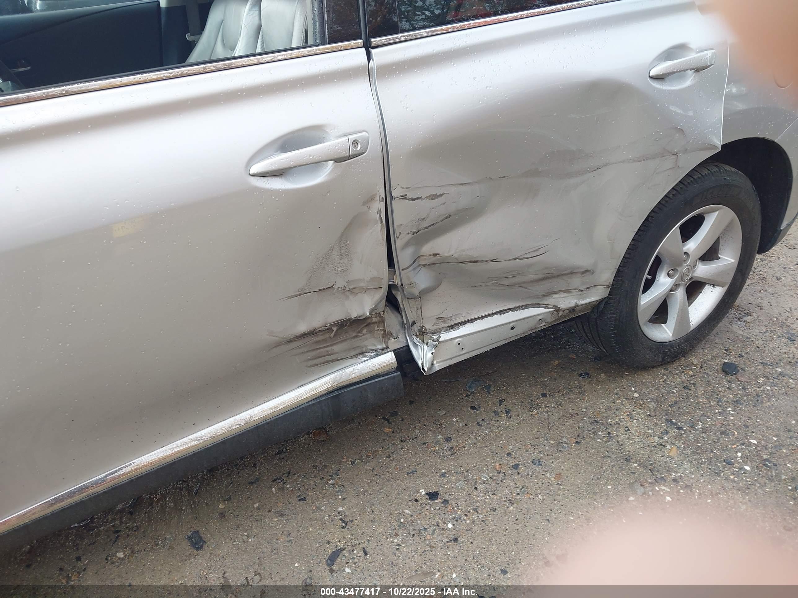 LEXUS RX image 6