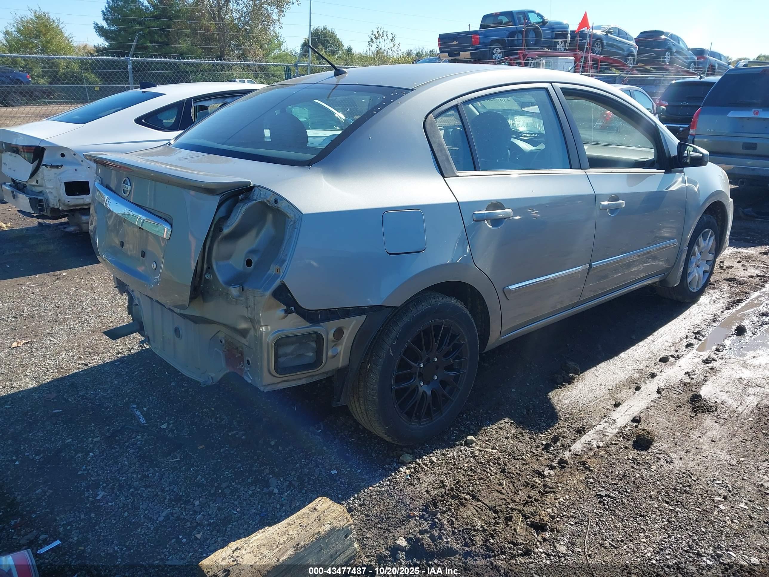 NISSAN SENTRA image 4