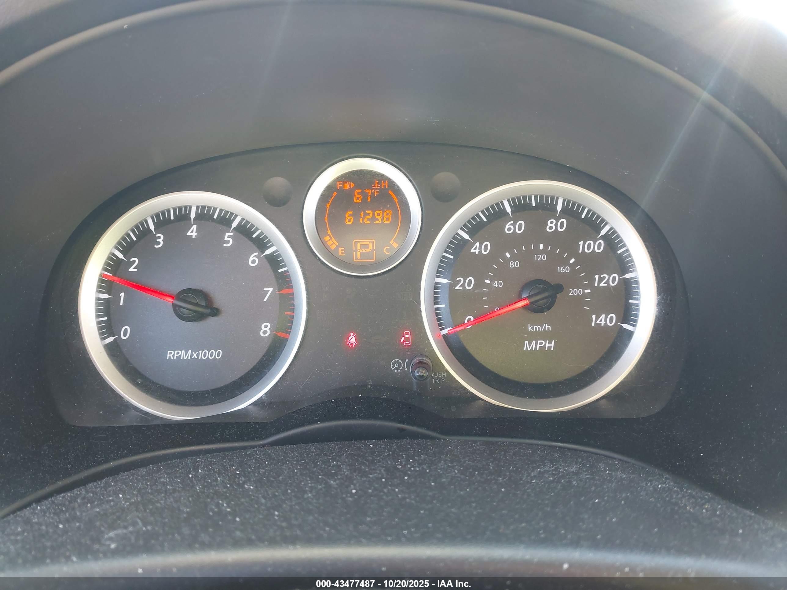 NISSAN SENTRA image 7