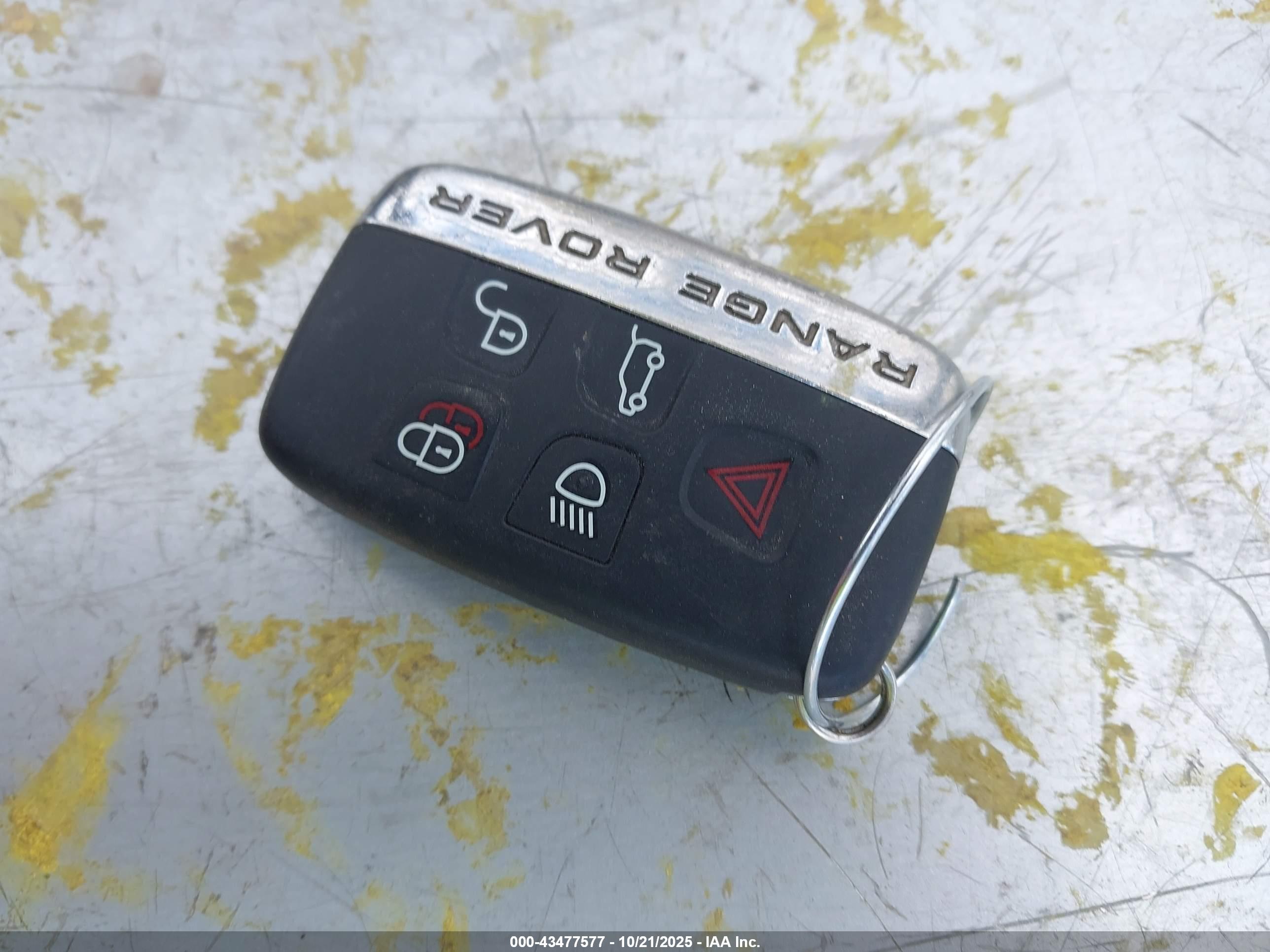 LAND ROVER image 11
