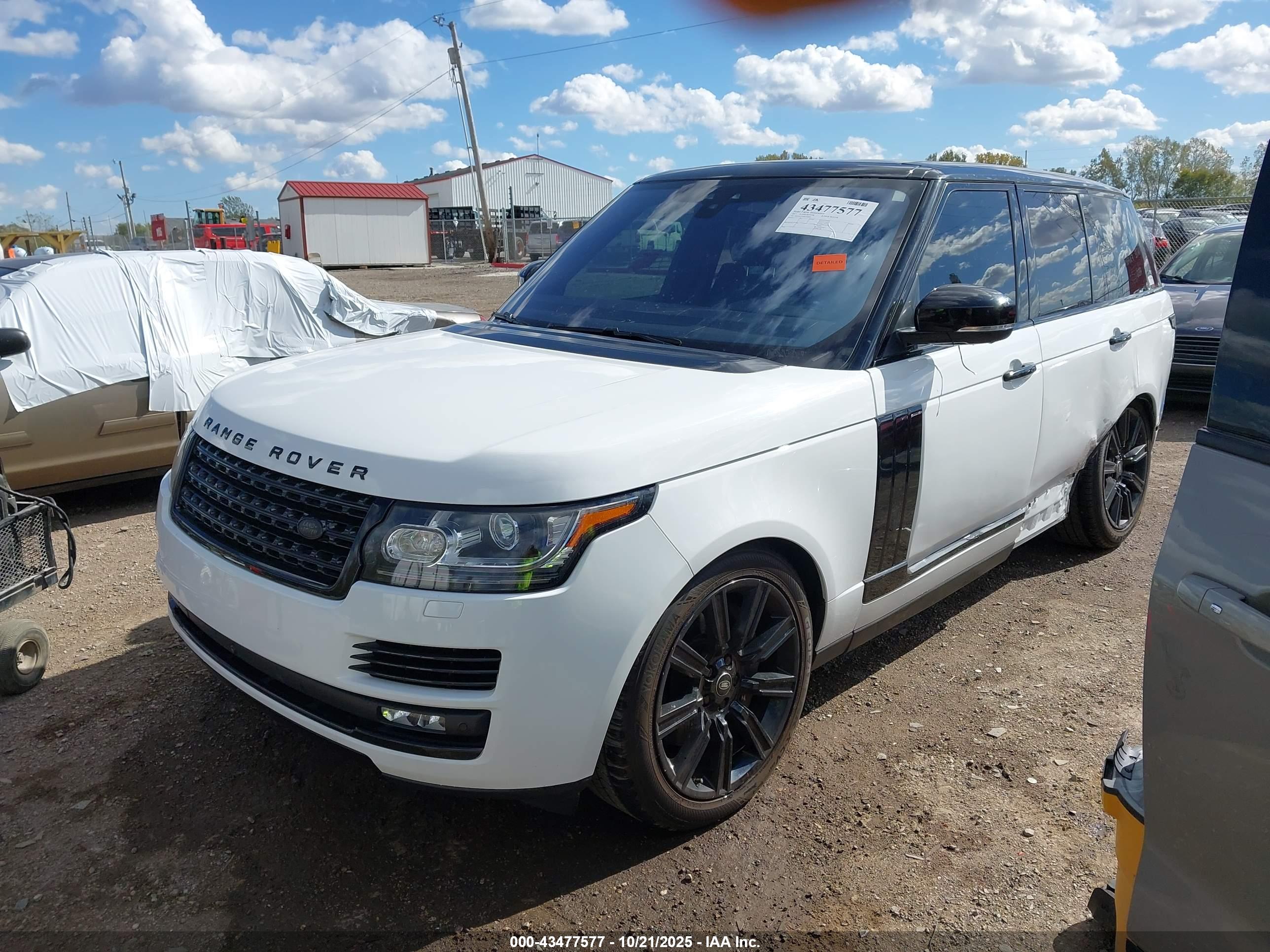 LAND ROVER image 2