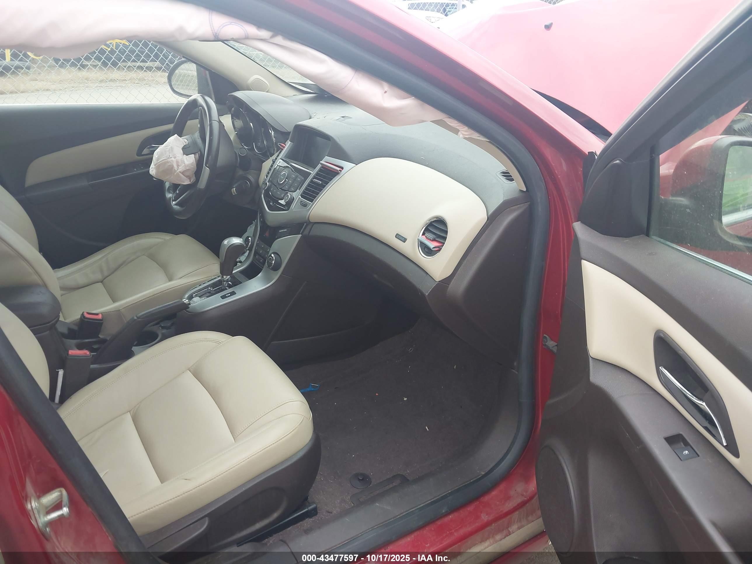 CHEVROLET CRUZE image 5