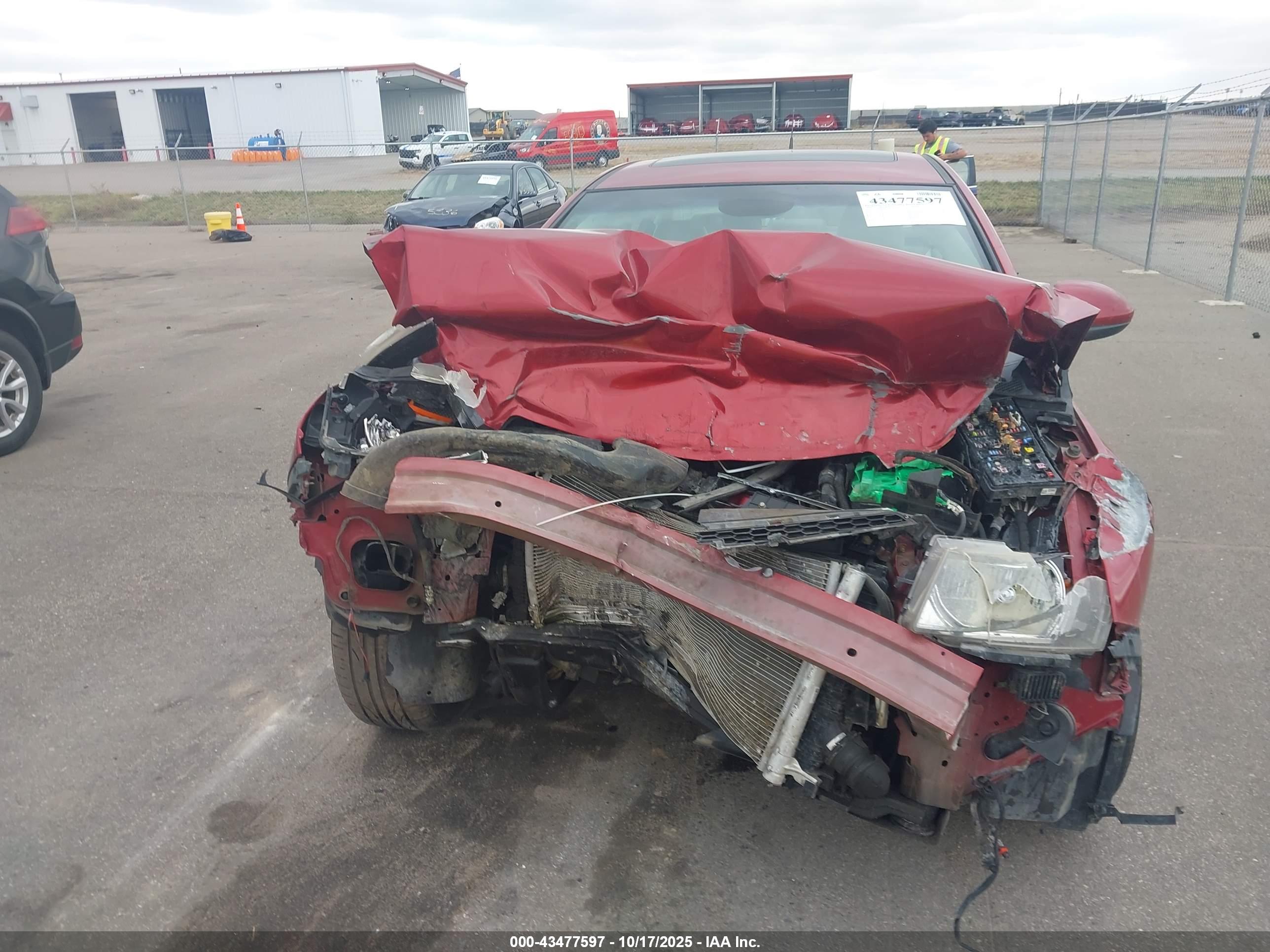 CHEVROLET CRUZE image 6