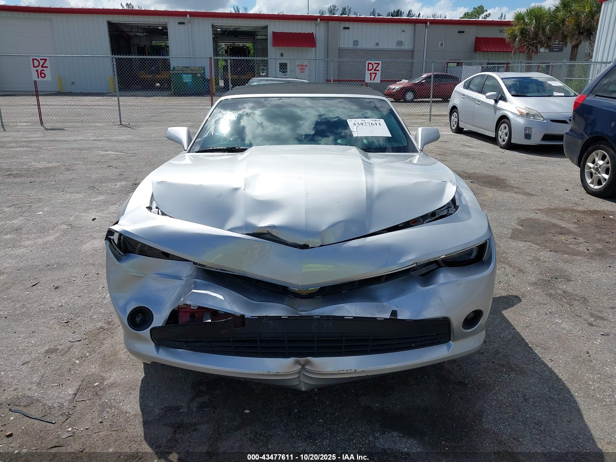 CHEVROLET CAMARO image 6