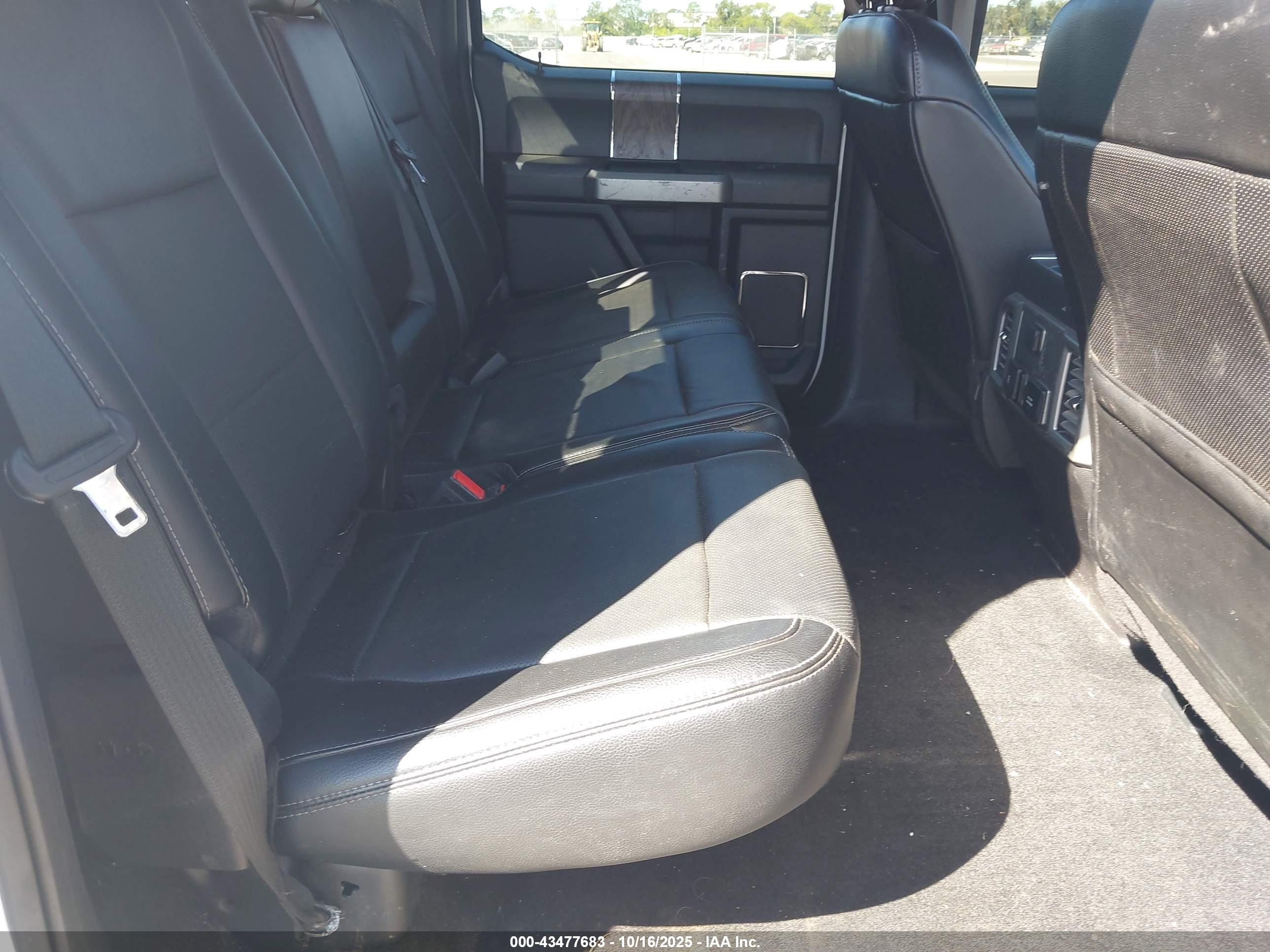 FORD F-250 image 8