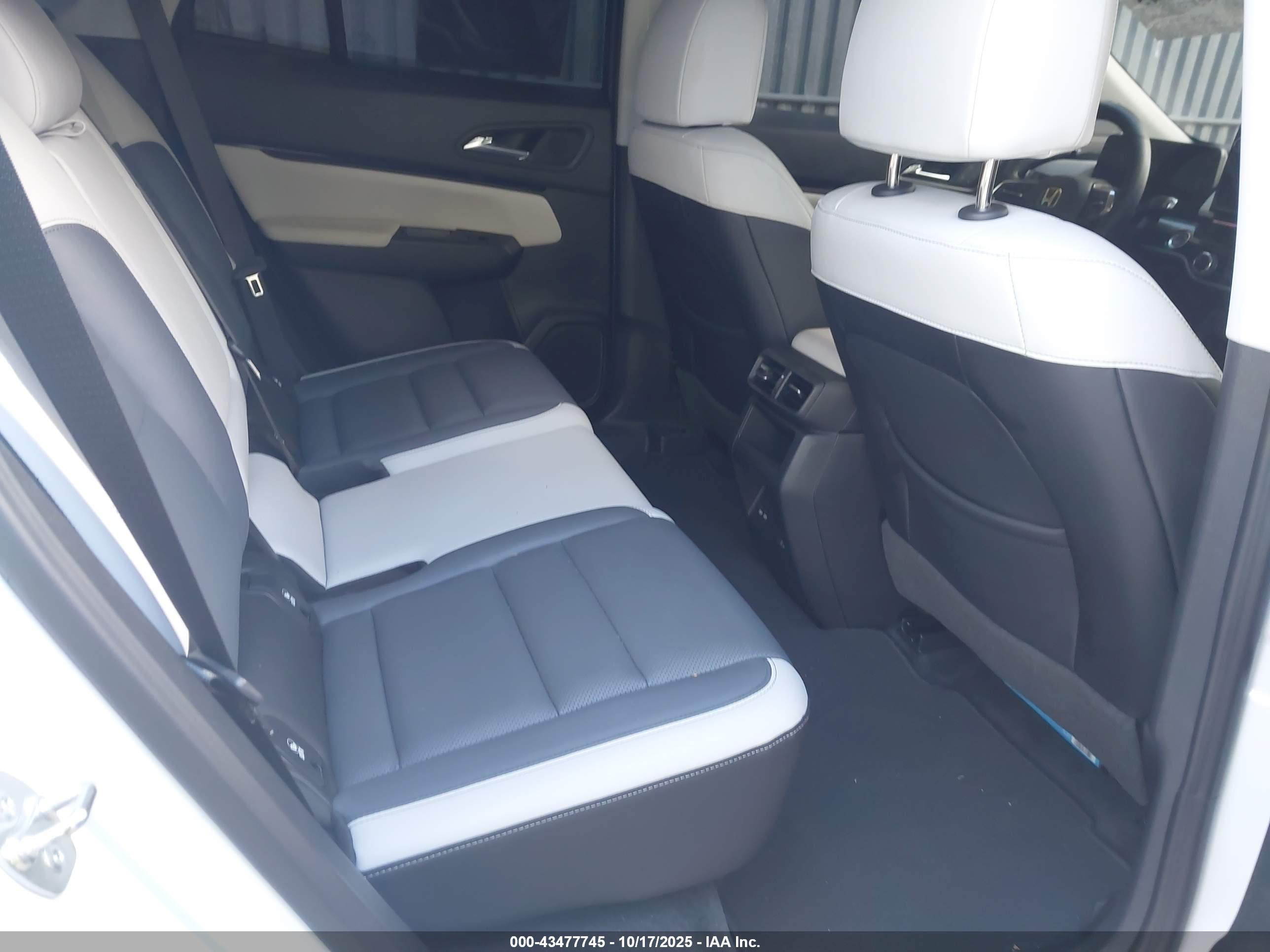 HONDA PROLOGUE image 8