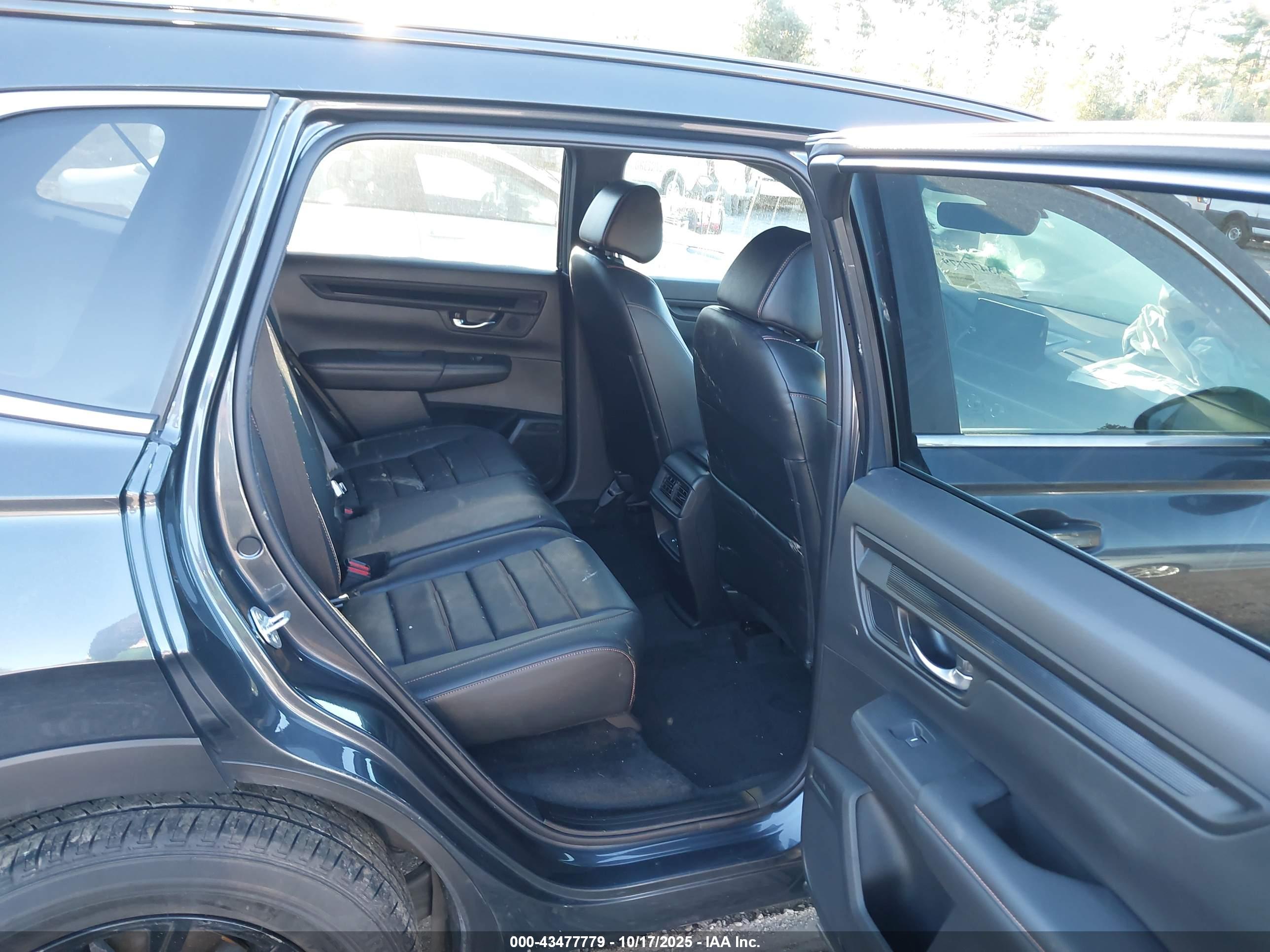 HONDA CR-V image 8