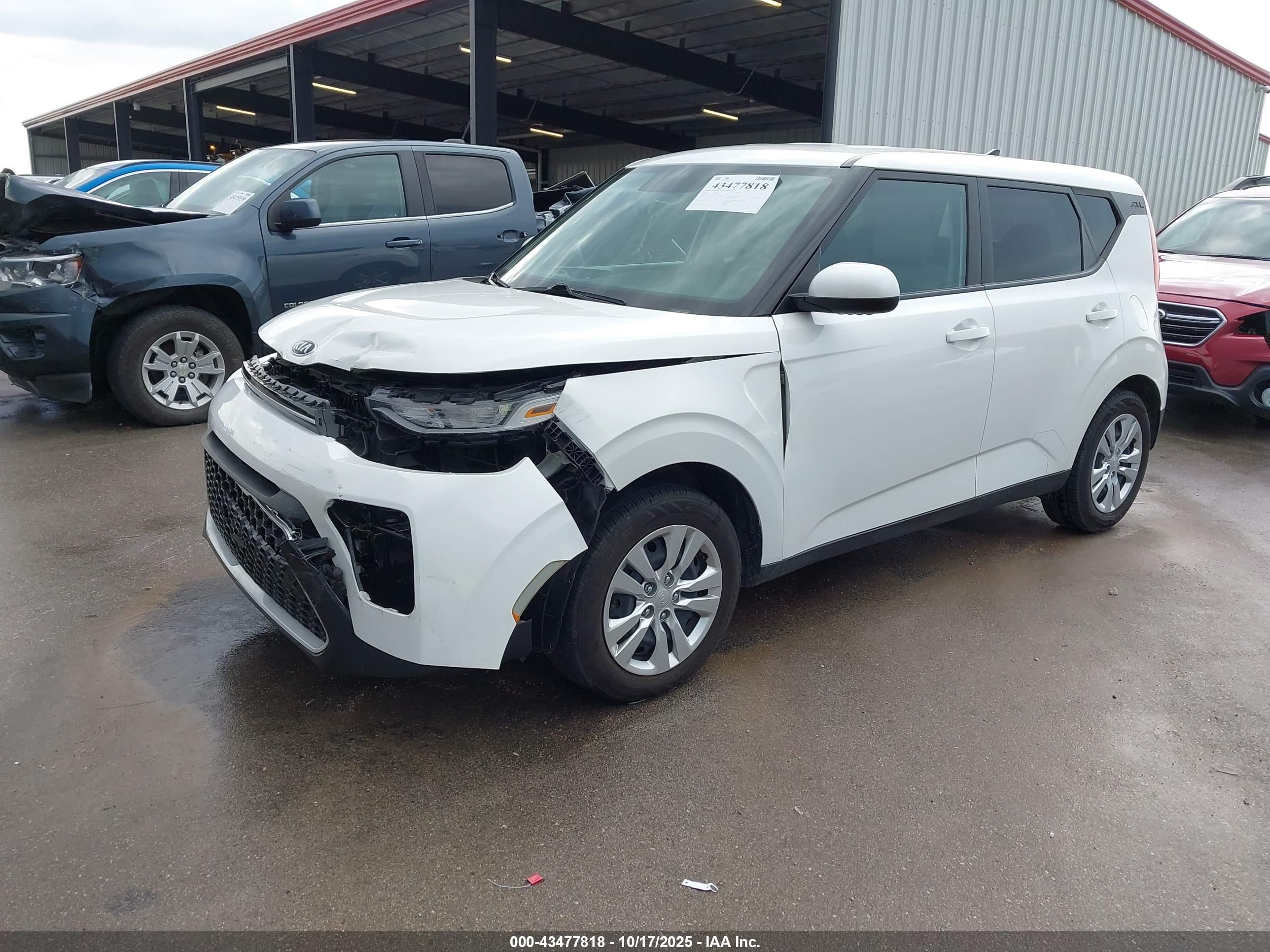 KIA SOUL image 2
