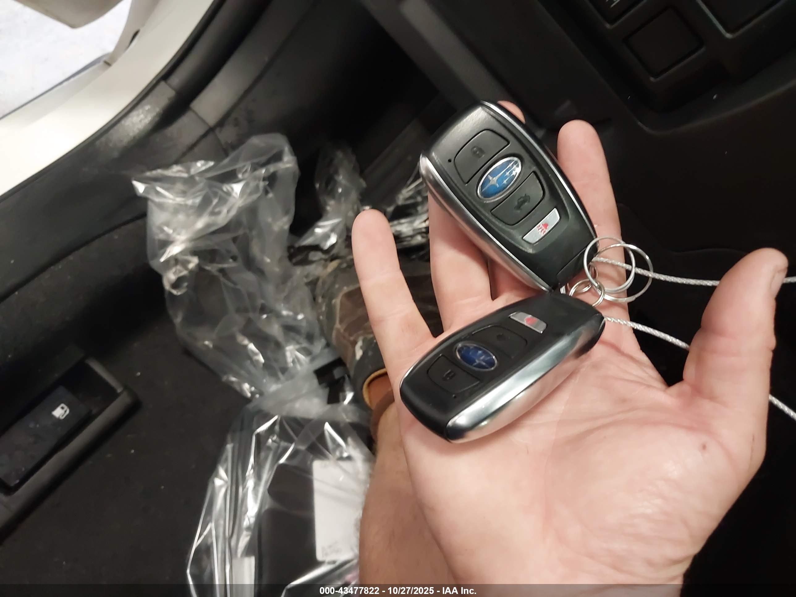 SUBARU CROSSTREK image 11