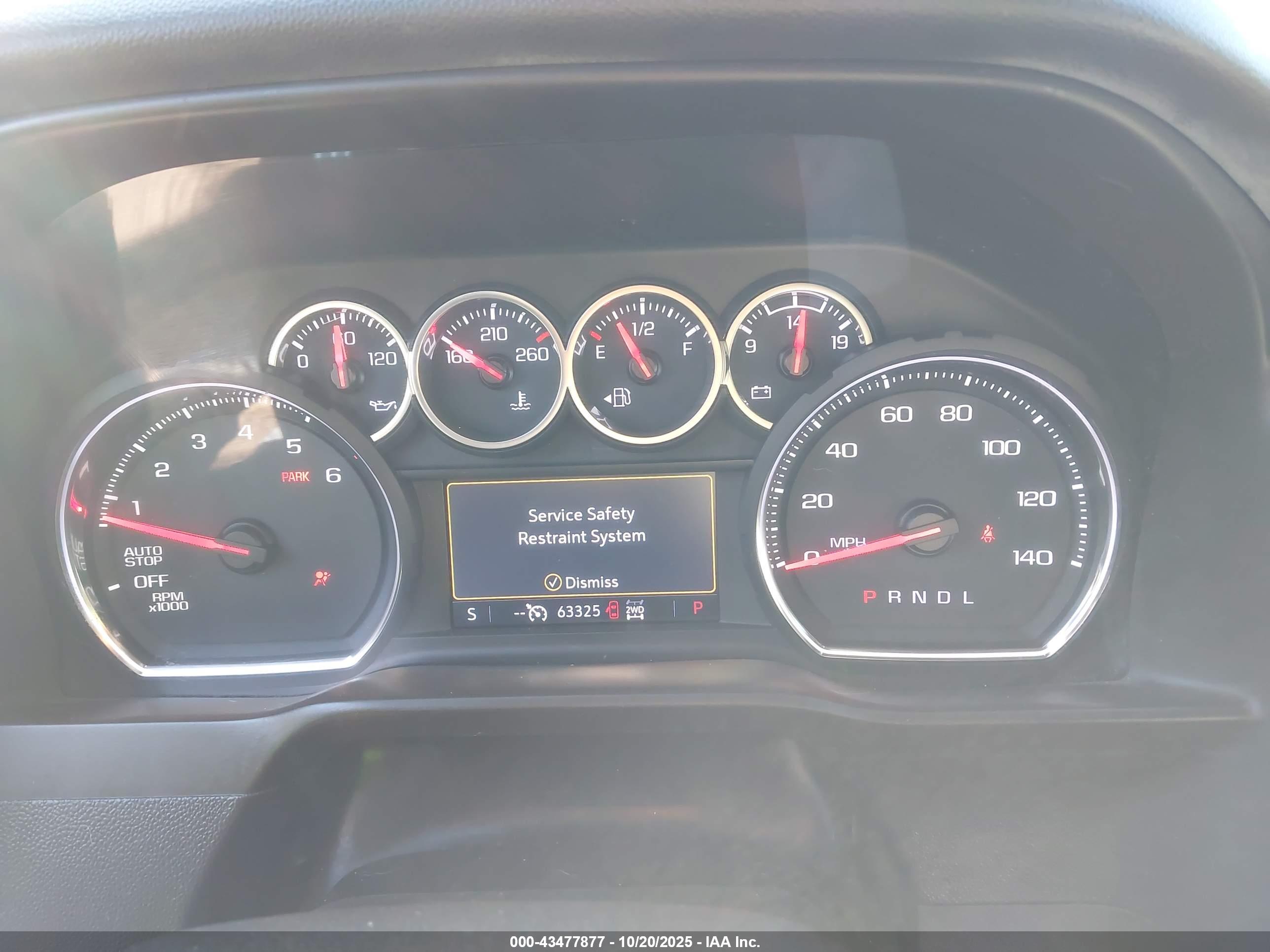 CHEVROLET SILVERADO image 7
