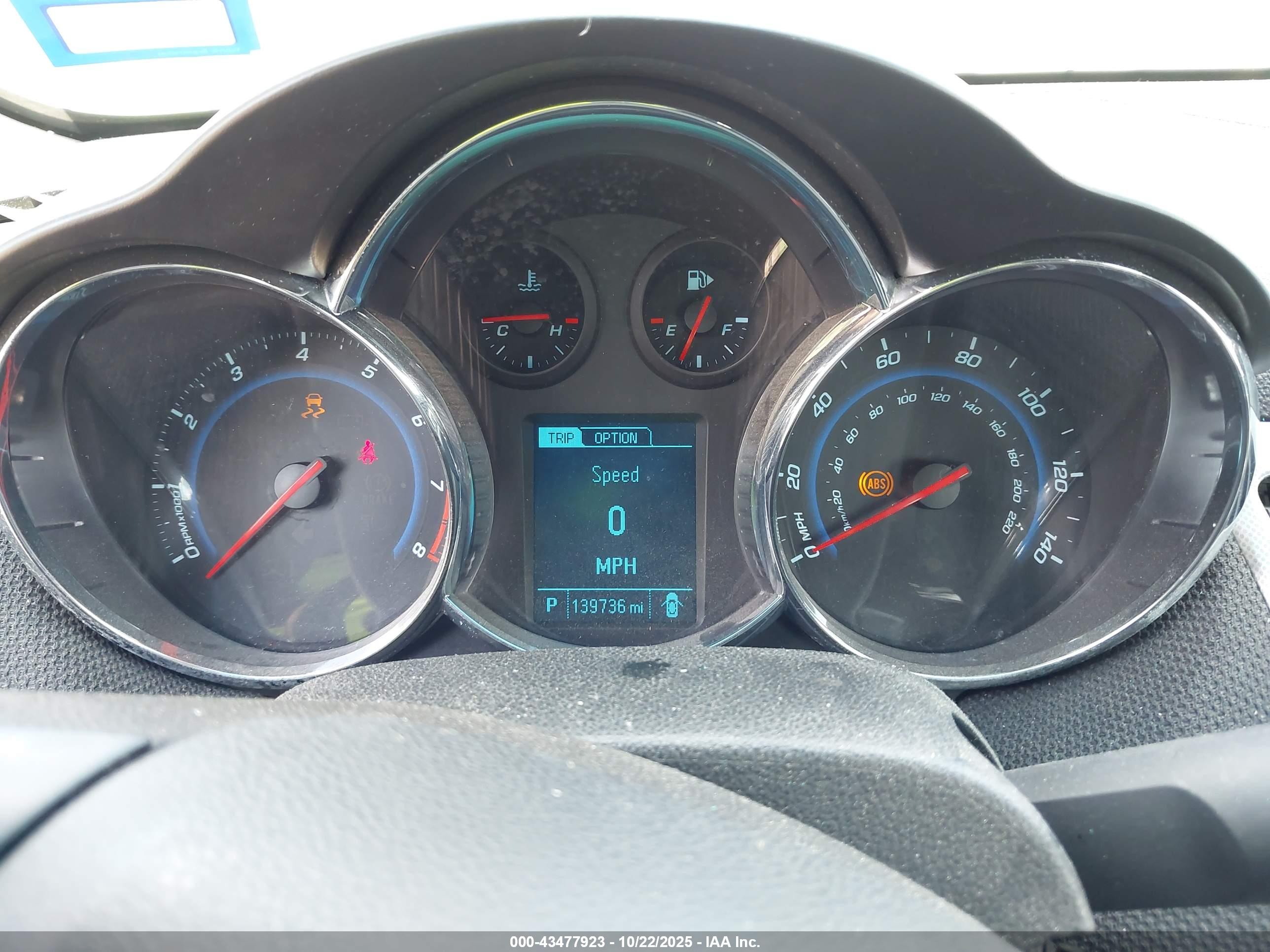 CHEVROLET CRUZE image 7