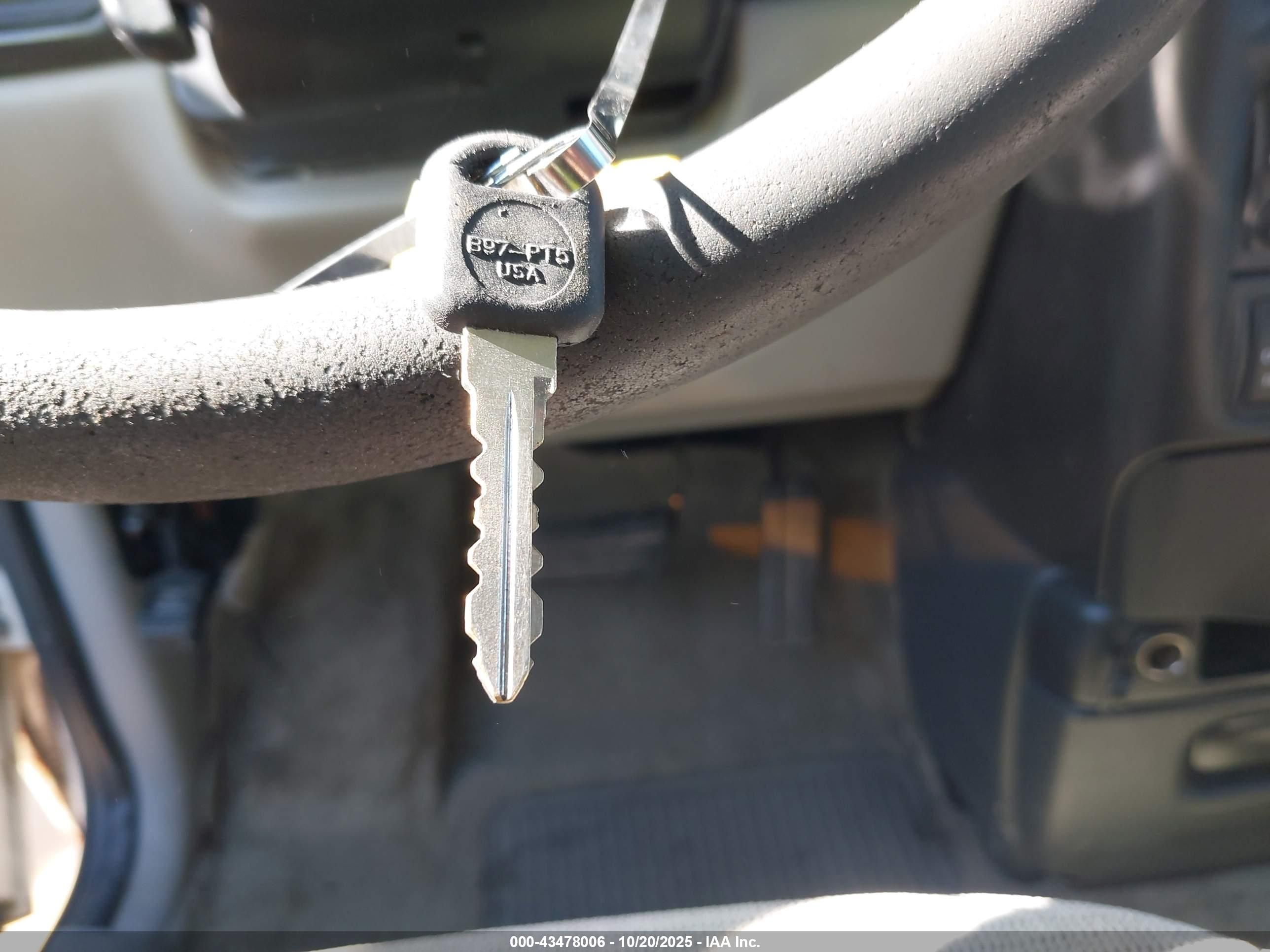 CHEVROLET VENTURE image 11