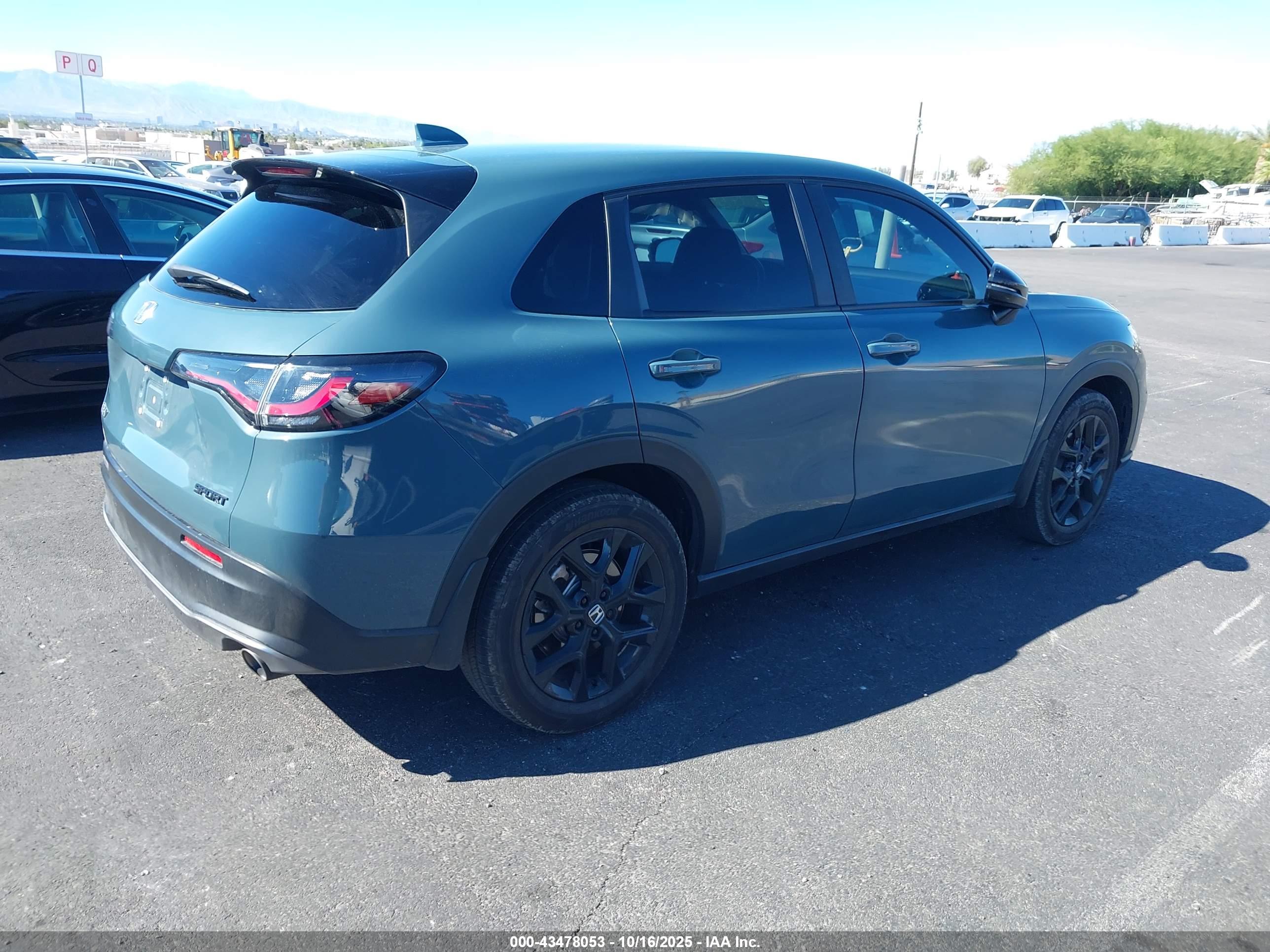 HONDA HR-V image 4