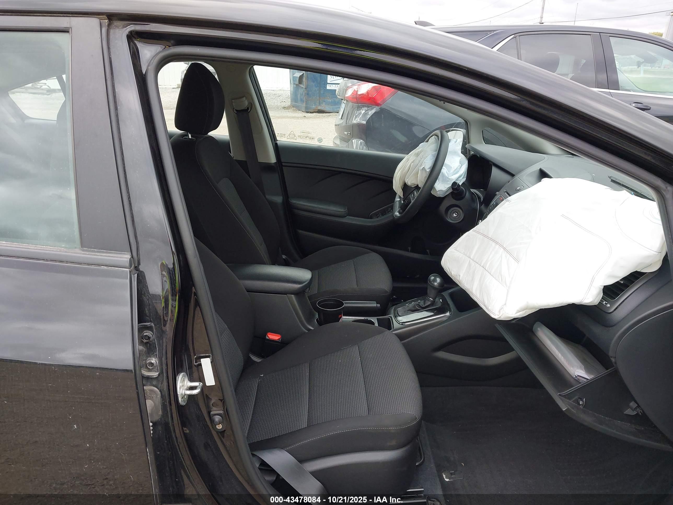 KIA FORTE image 5