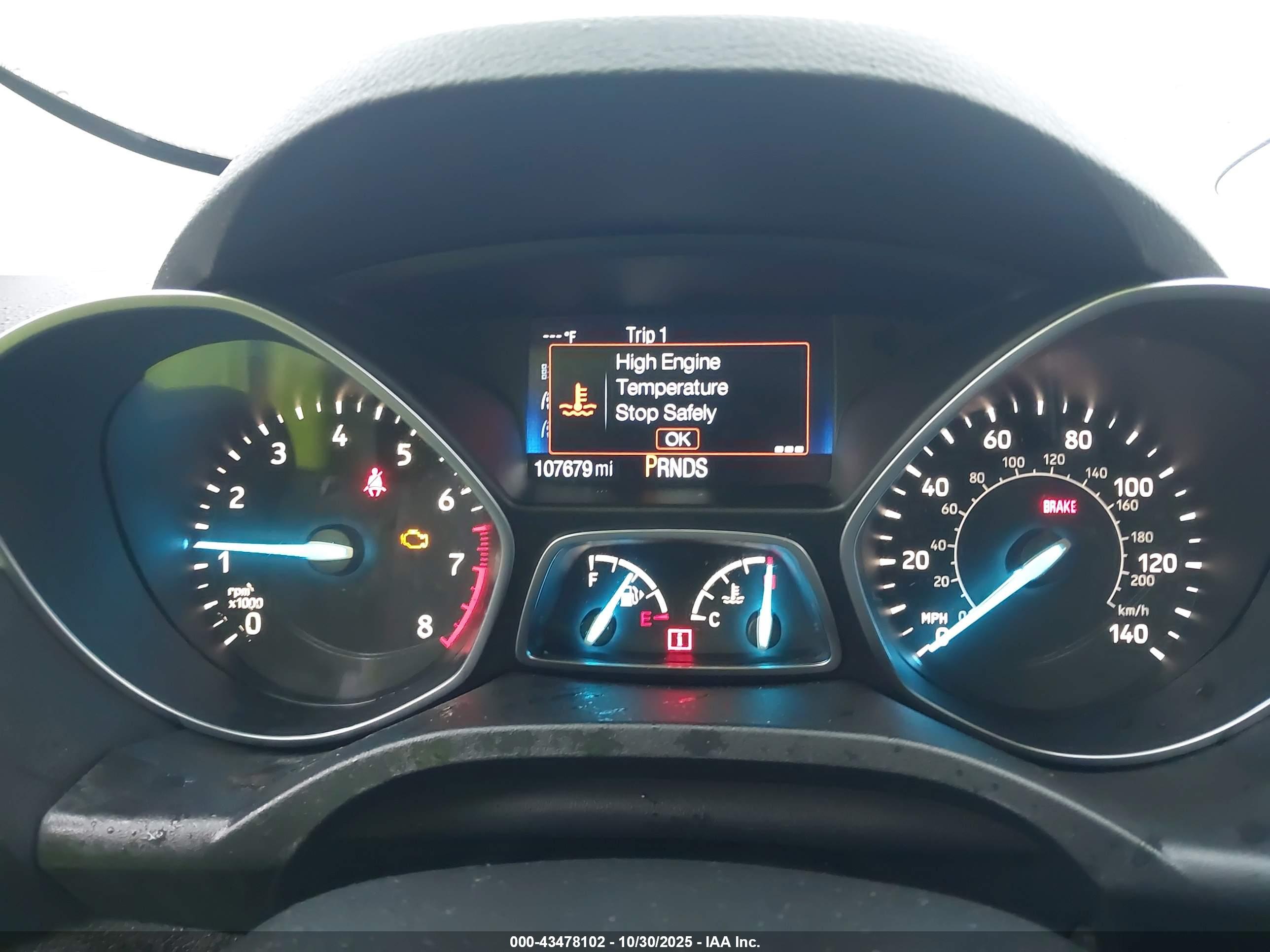FORD ESCAPE image 7