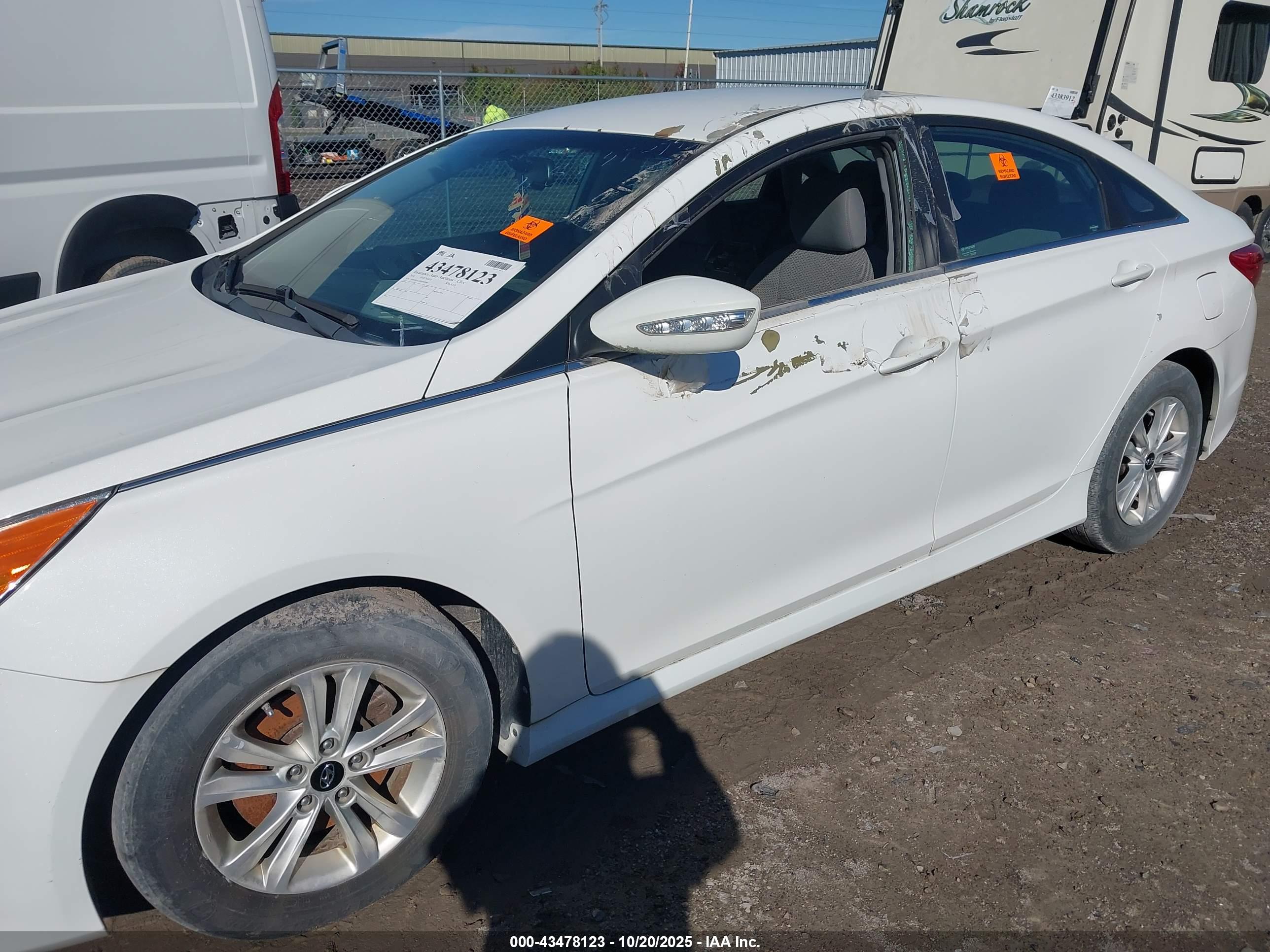 HYUNDAI SONATA image 6