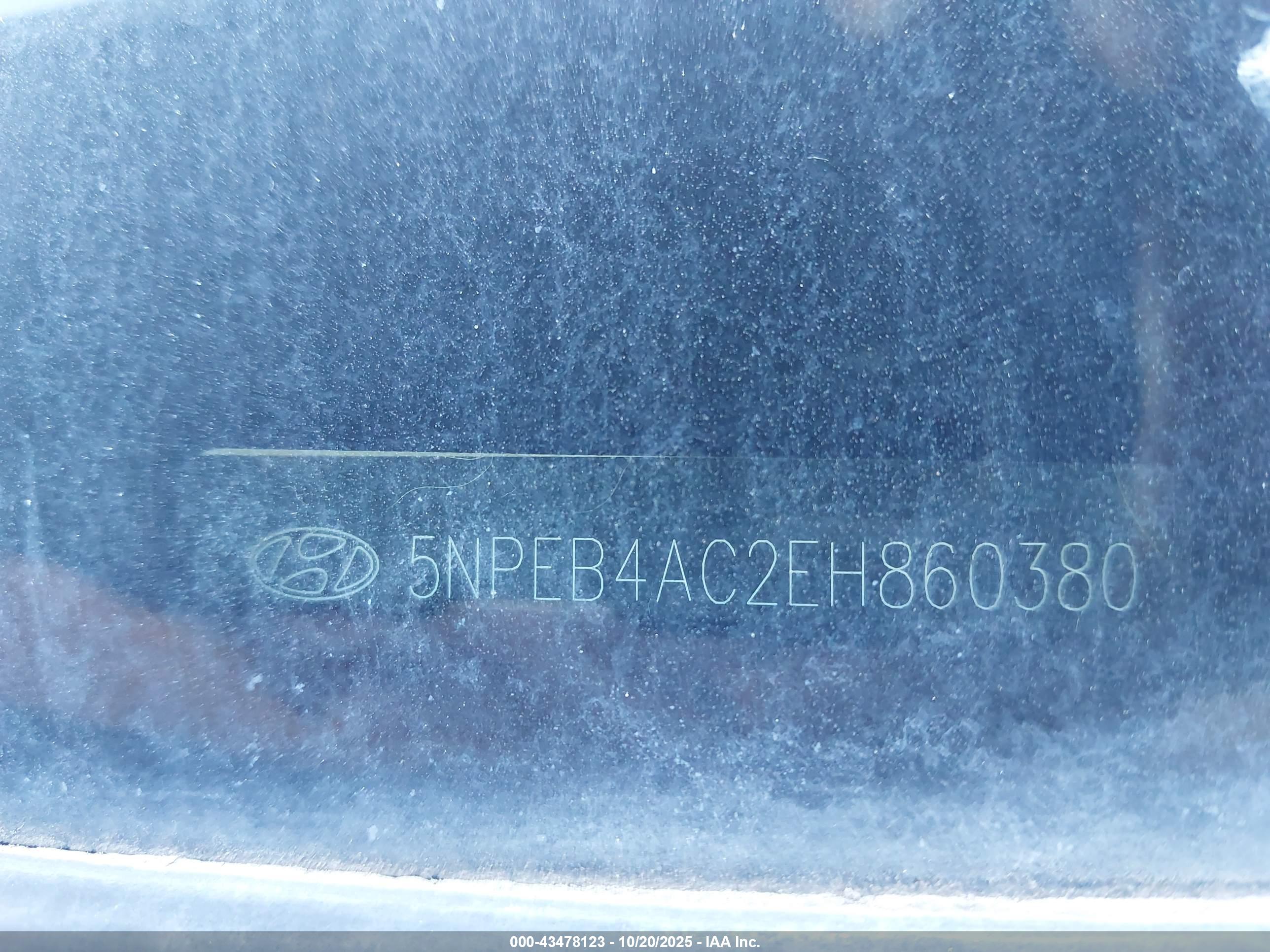 HYUNDAI SONATA image 9