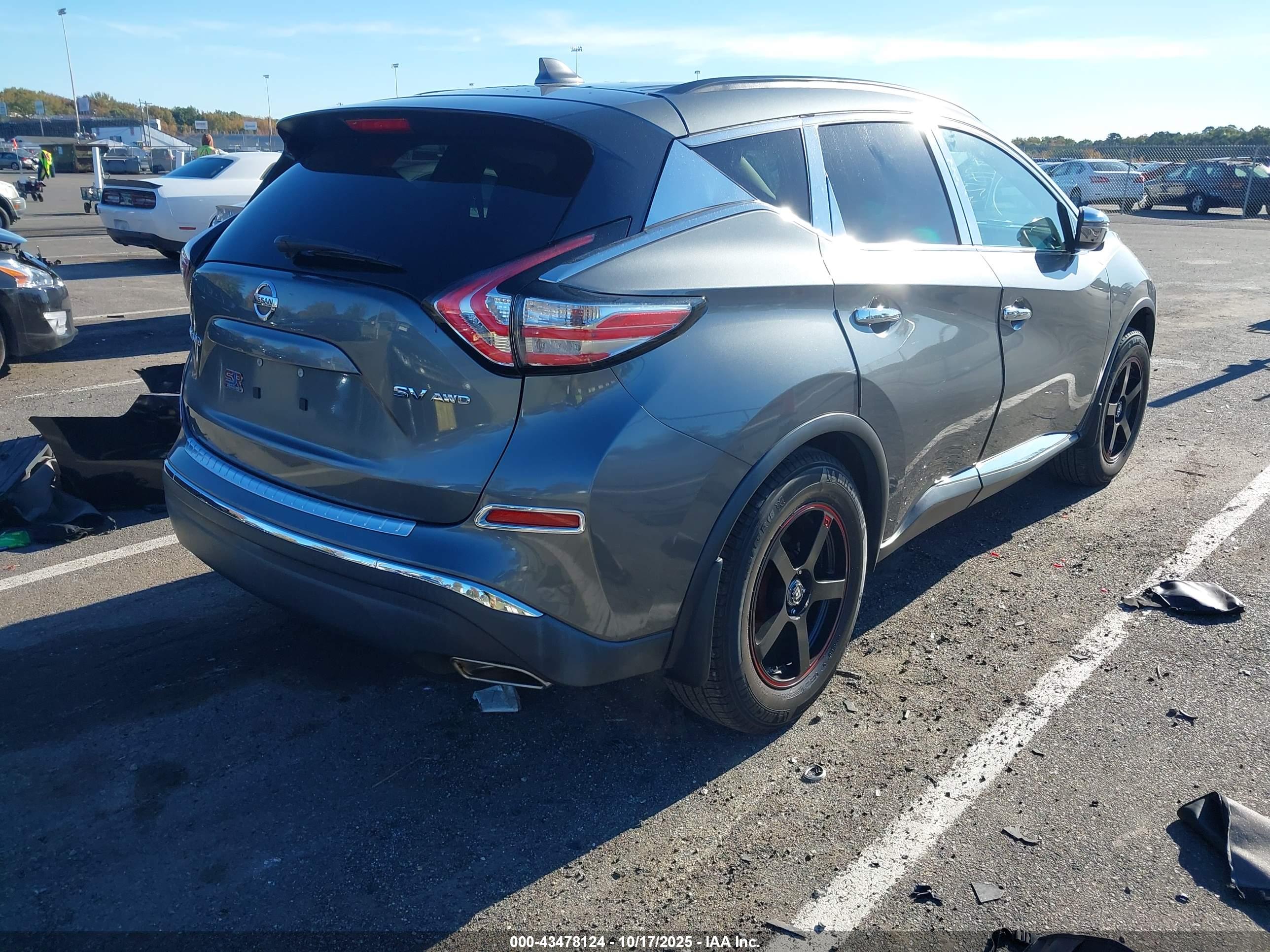 NISSAN MURANO image 4