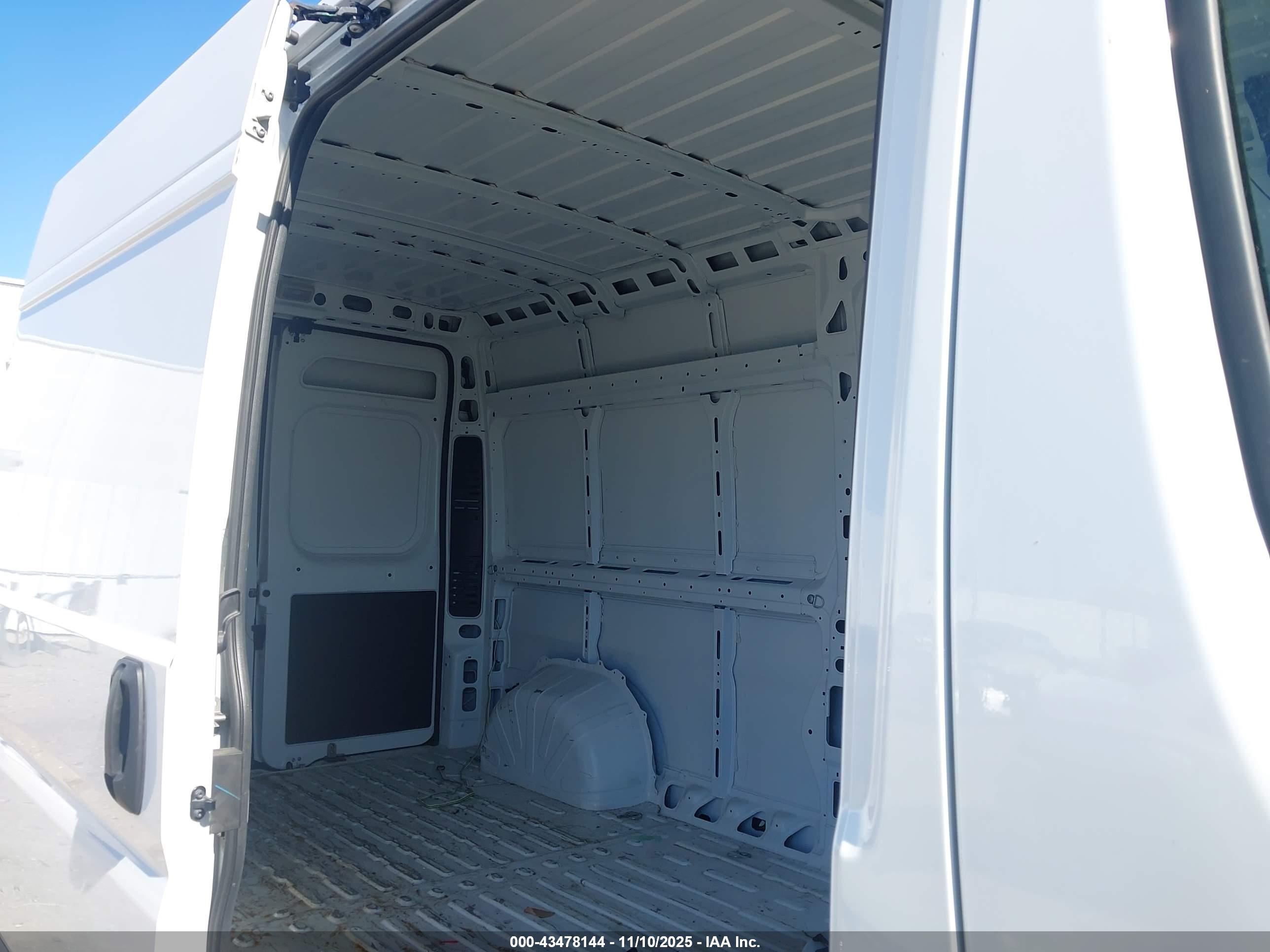 RAM PROMASTER image 8