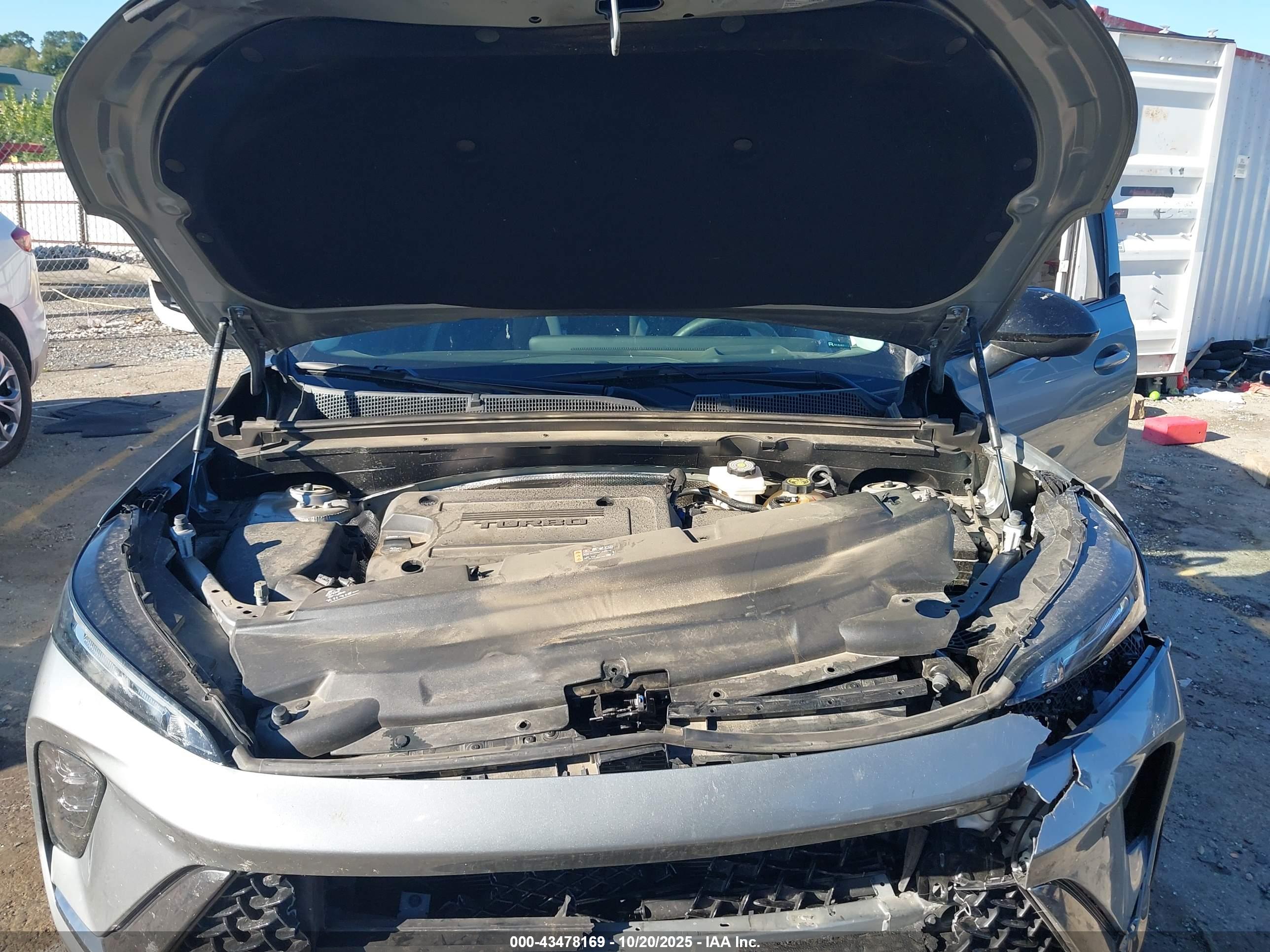 BUICK ENVISION image 10