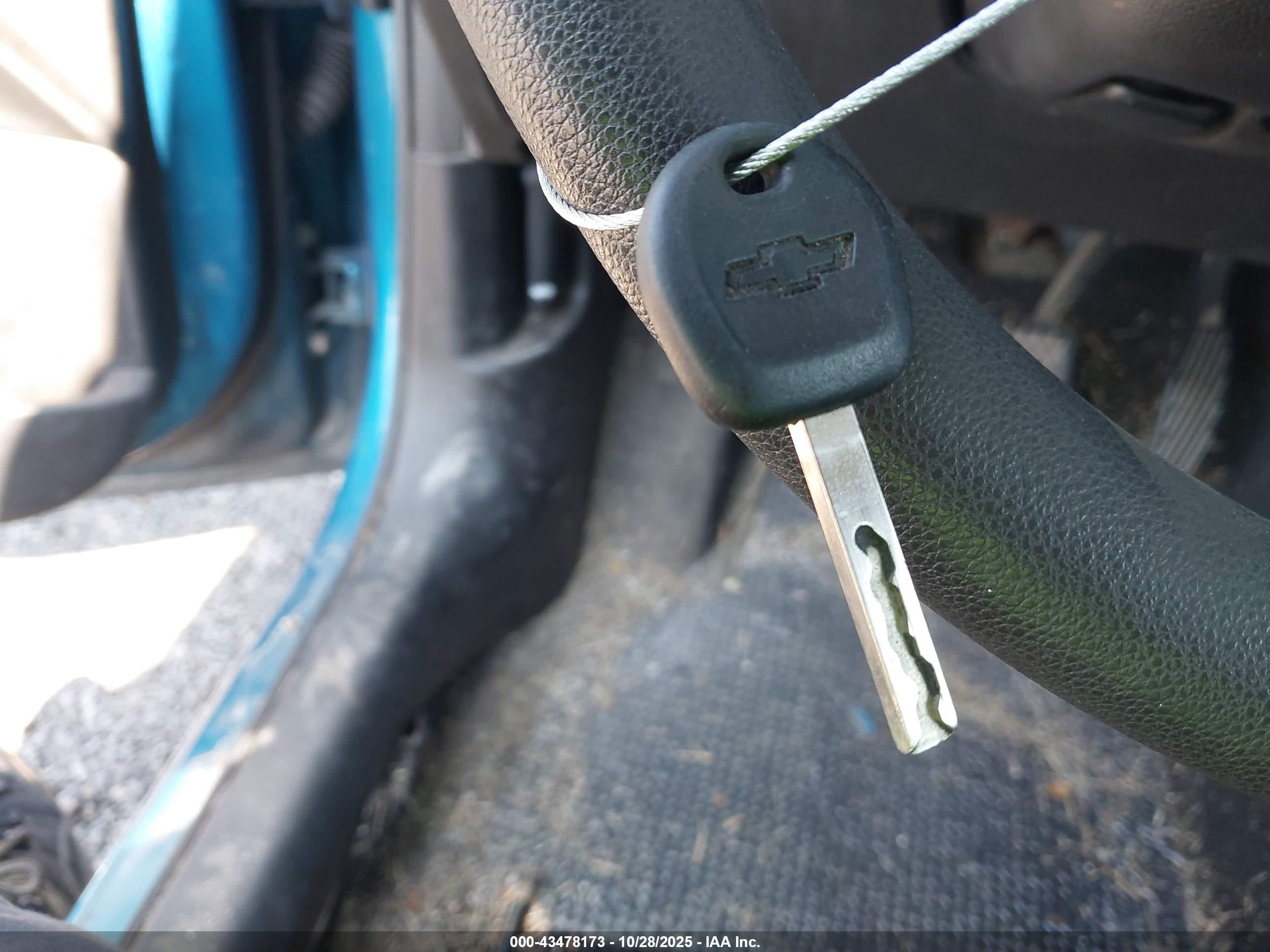CHEVROLET SPARK image 11