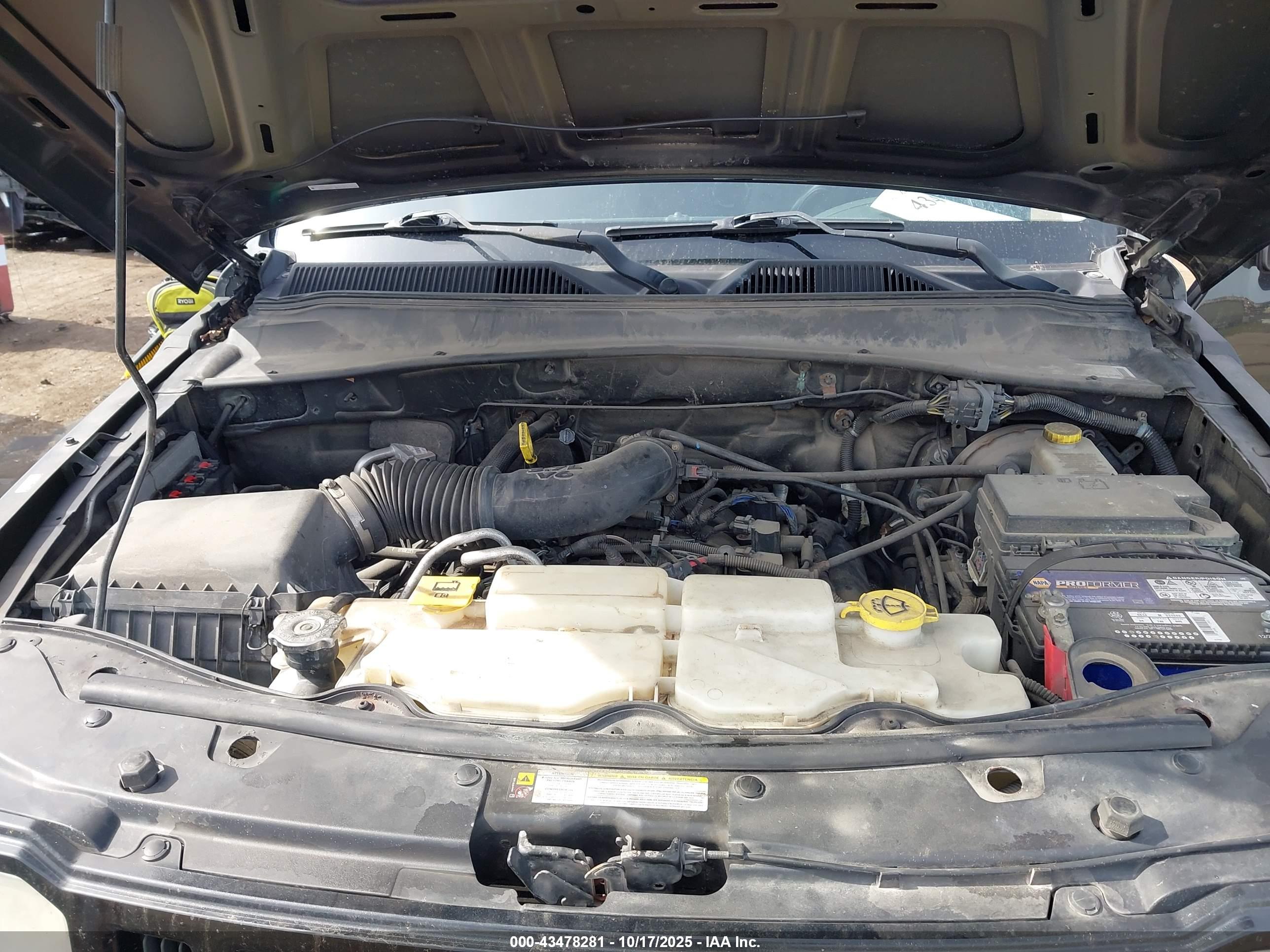 JEEP LIBERTY image 10