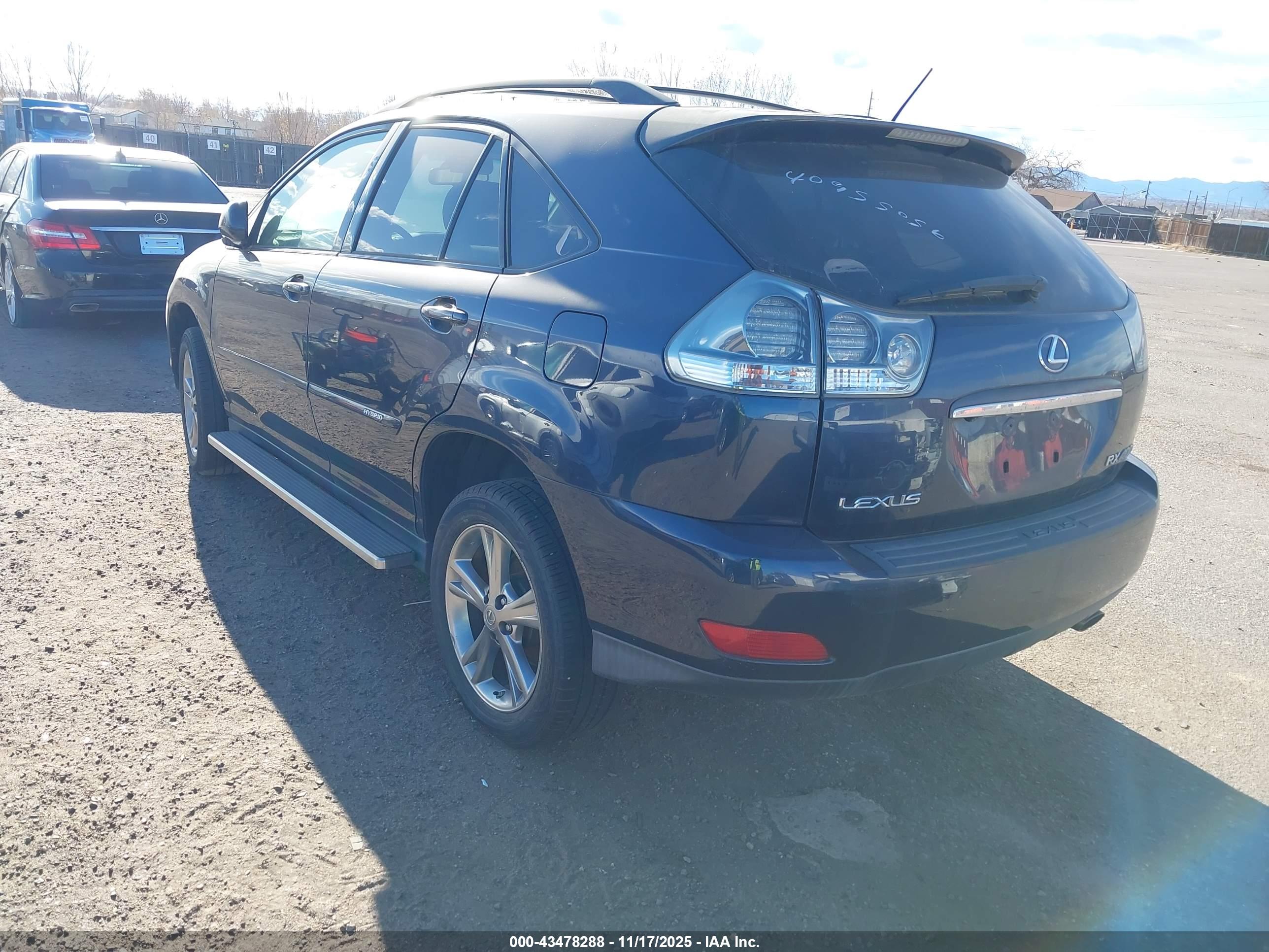 LEXUS RX image 3