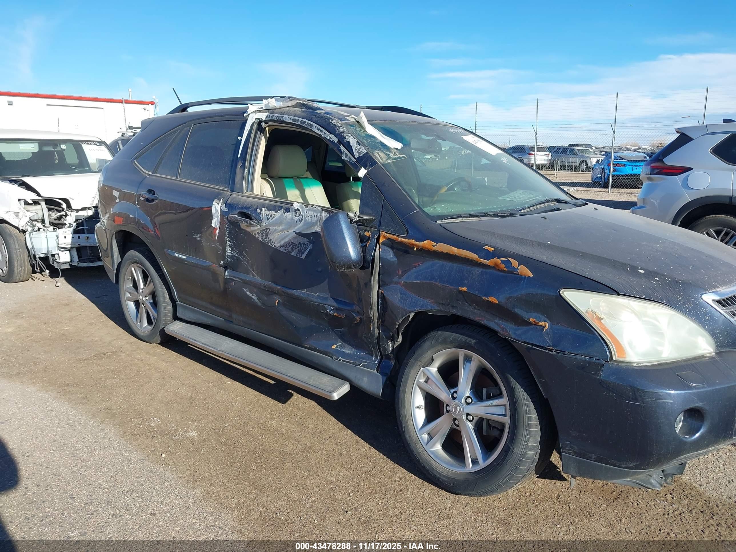 LEXUS RX image 6