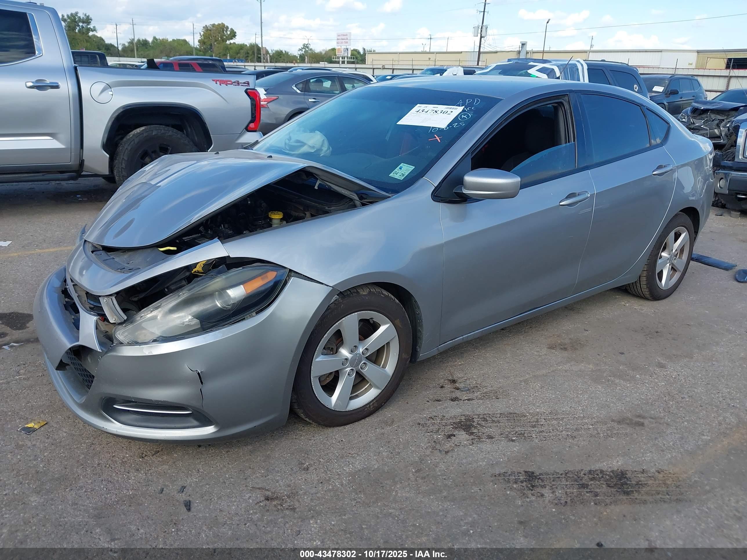 DODGE DART image 2