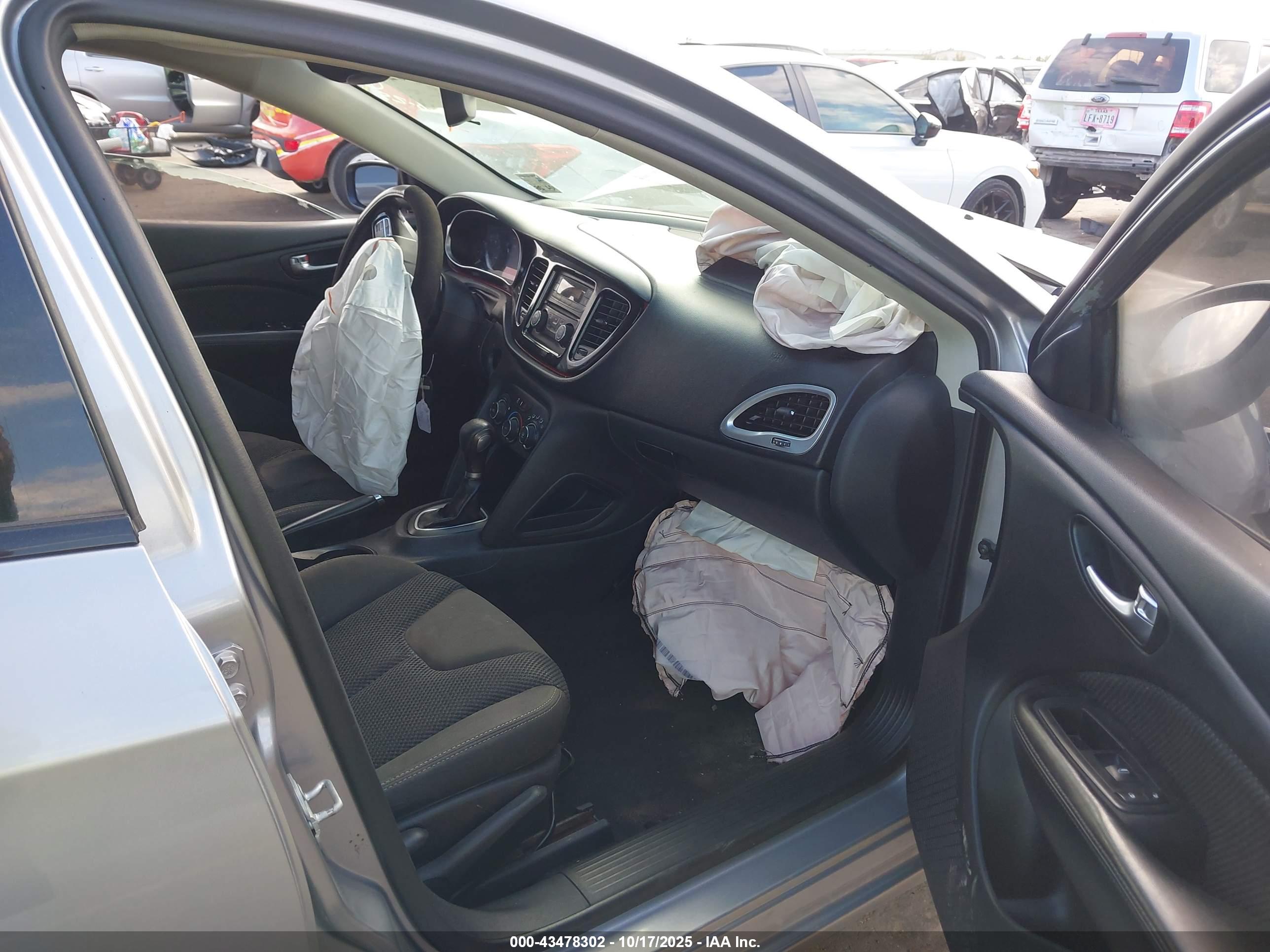 DODGE DART image 5